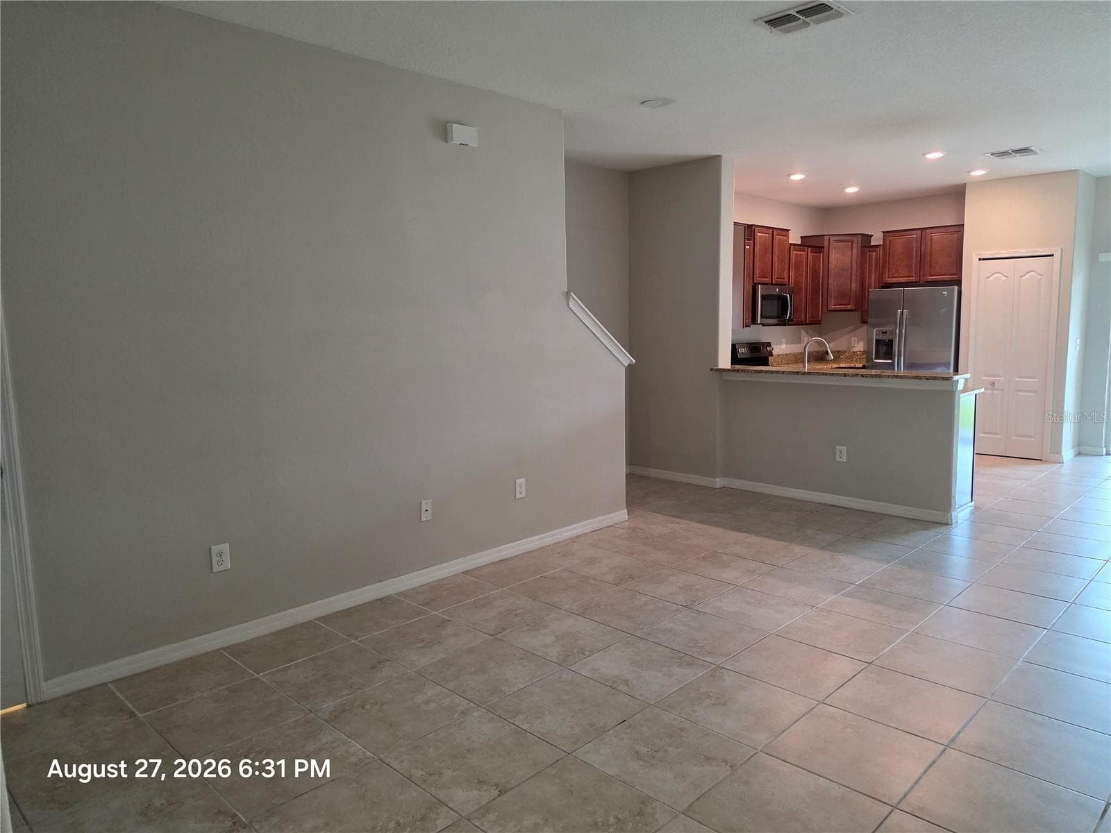 Townhouse at 2110 GOLDEN FALCON DR, RUSKIN, photo 7 of 54