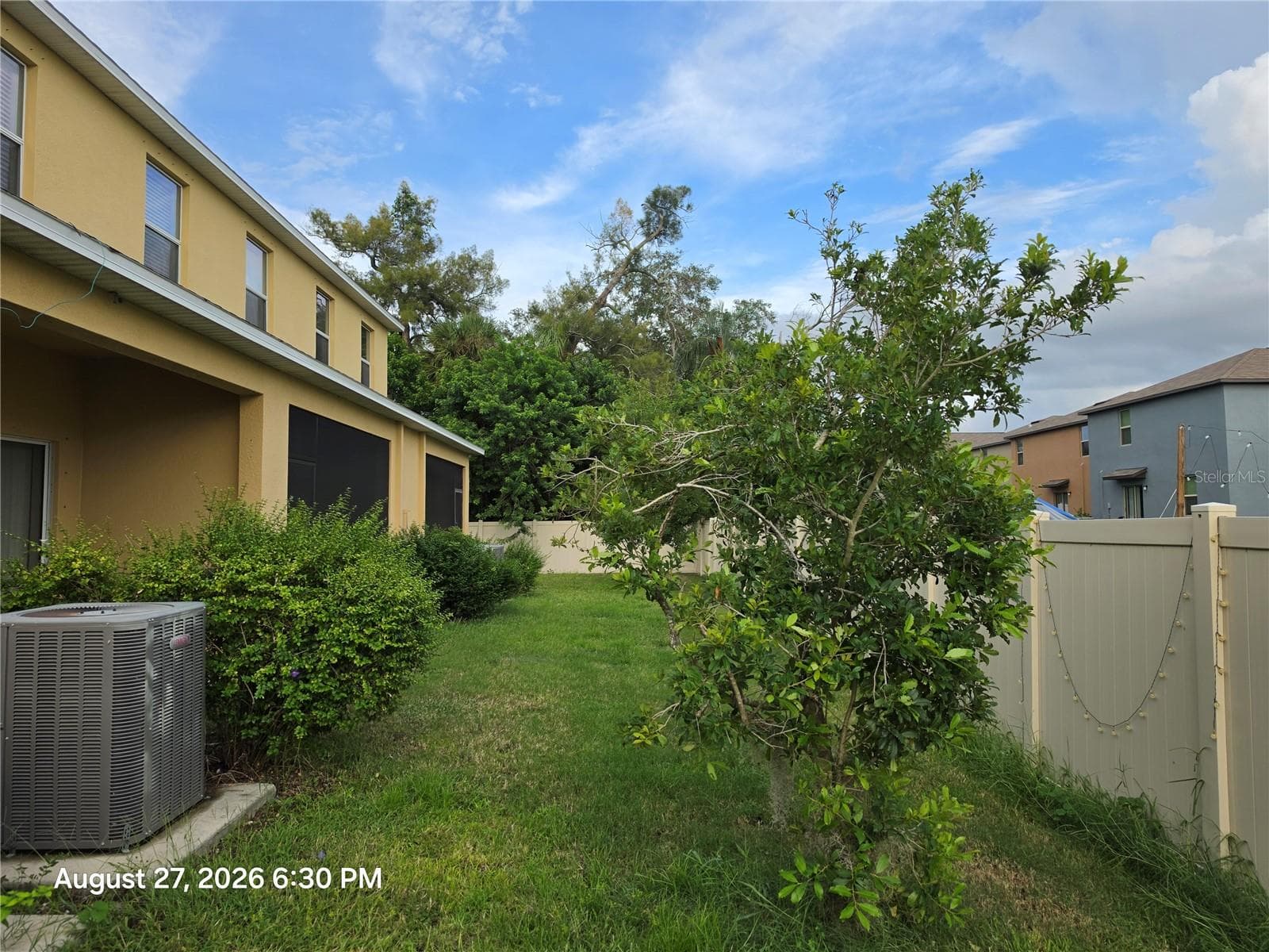 Townhouse at 2110 GOLDEN FALCON DR, RUSKIN, photo 49 of 54