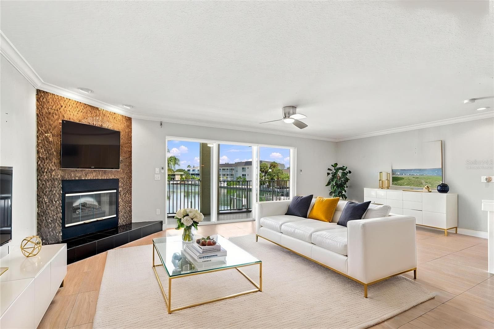 Virtually Staged - 152 117TH AVE, TREASURE ISLAND
