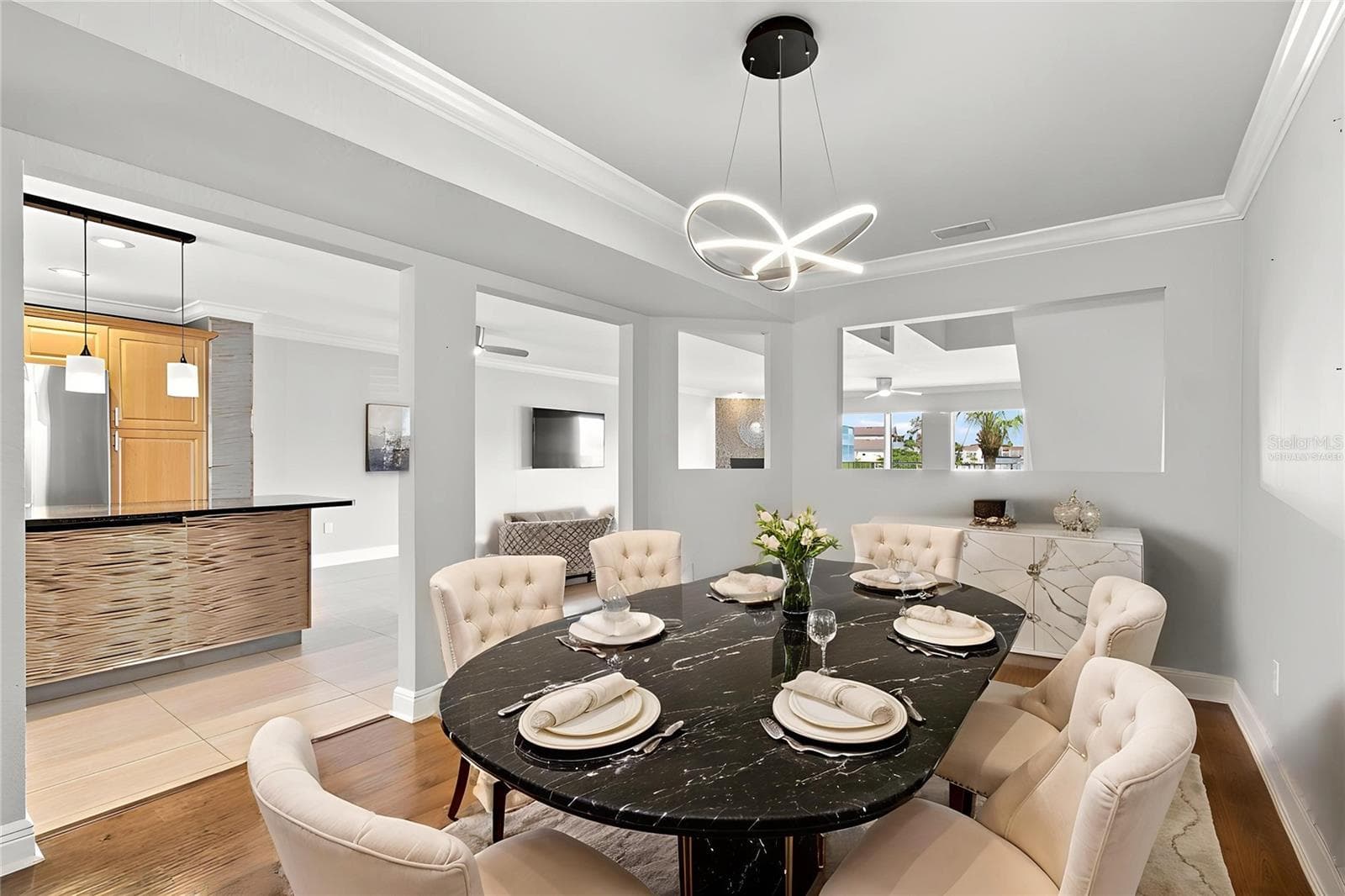 Virtually staged. - 152 117TH AVE, TREASURE ISLAND