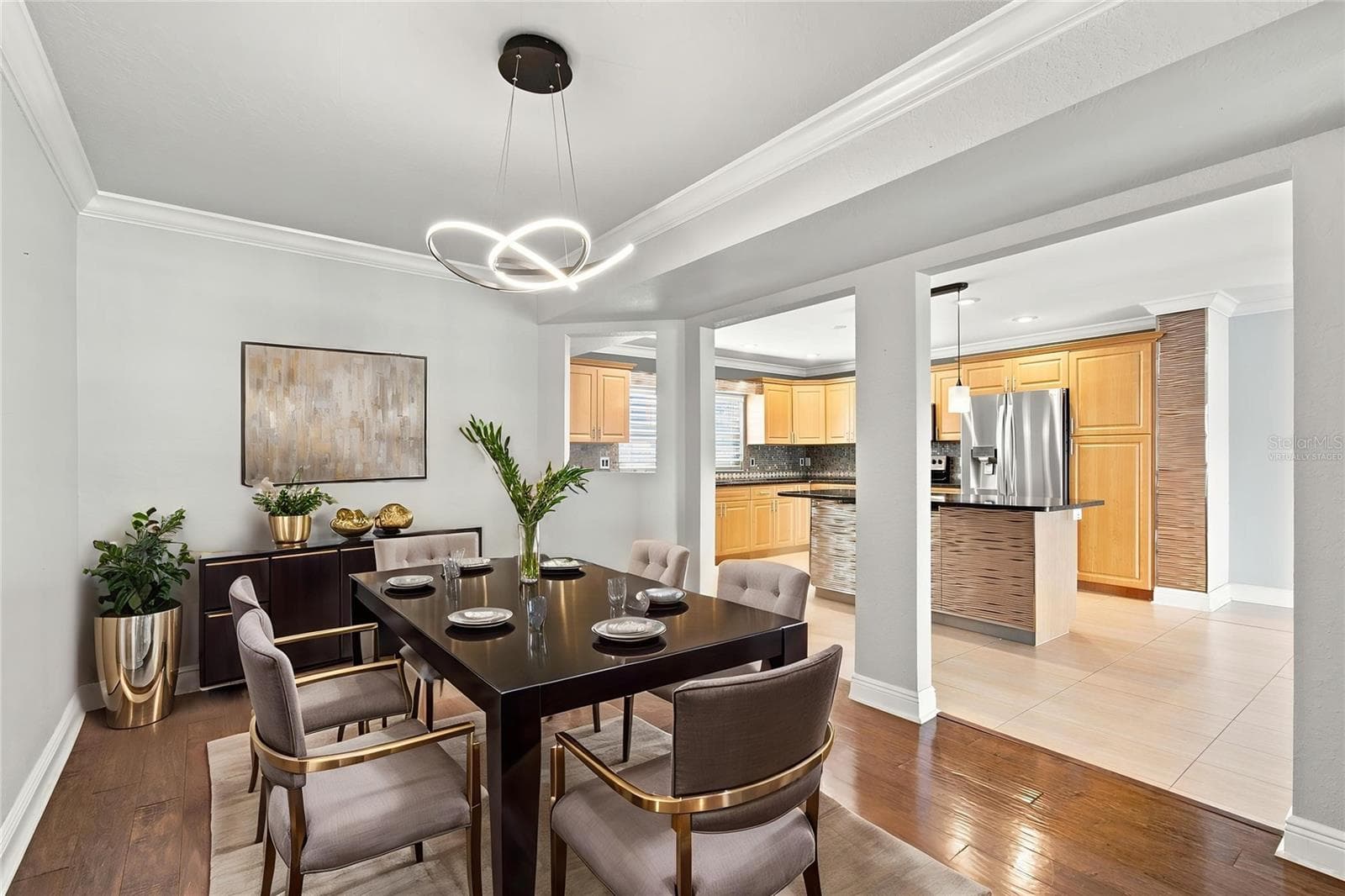 Virtually staged. - 152 117TH AVE, TREASURE ISLAND