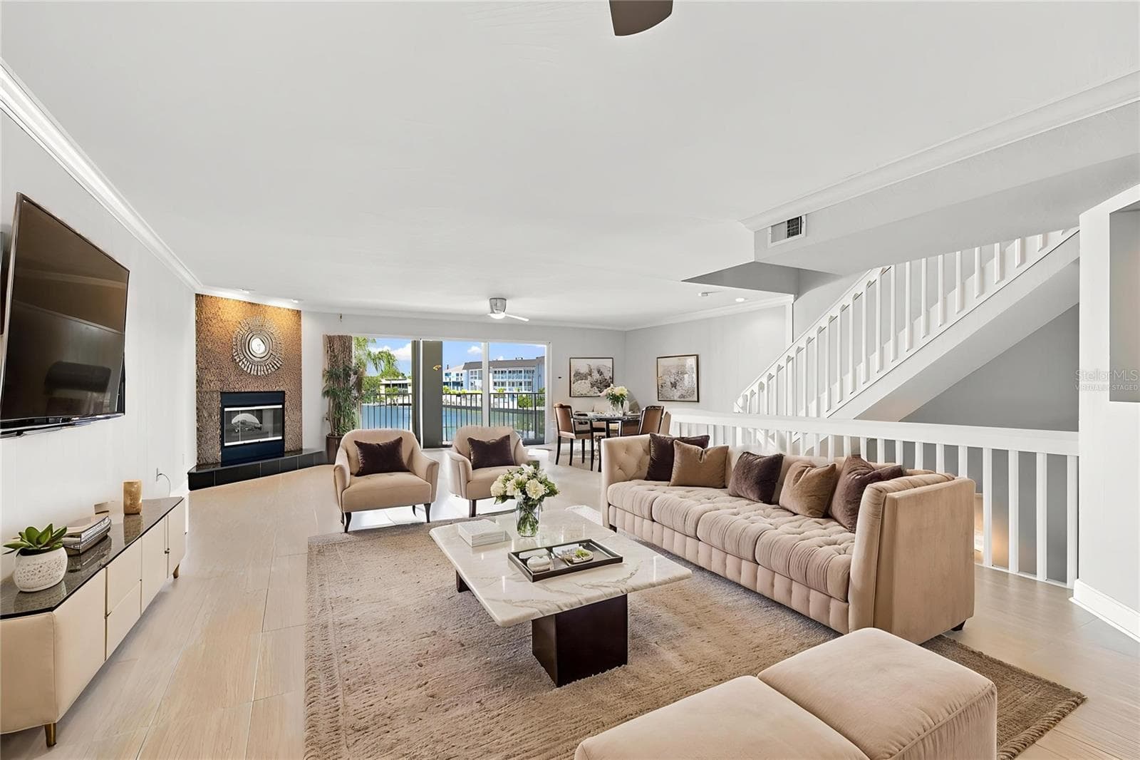 You can configure this great room in so many ways. Virtually Staged. - 152 117TH AVE, TREASURE ISLAND