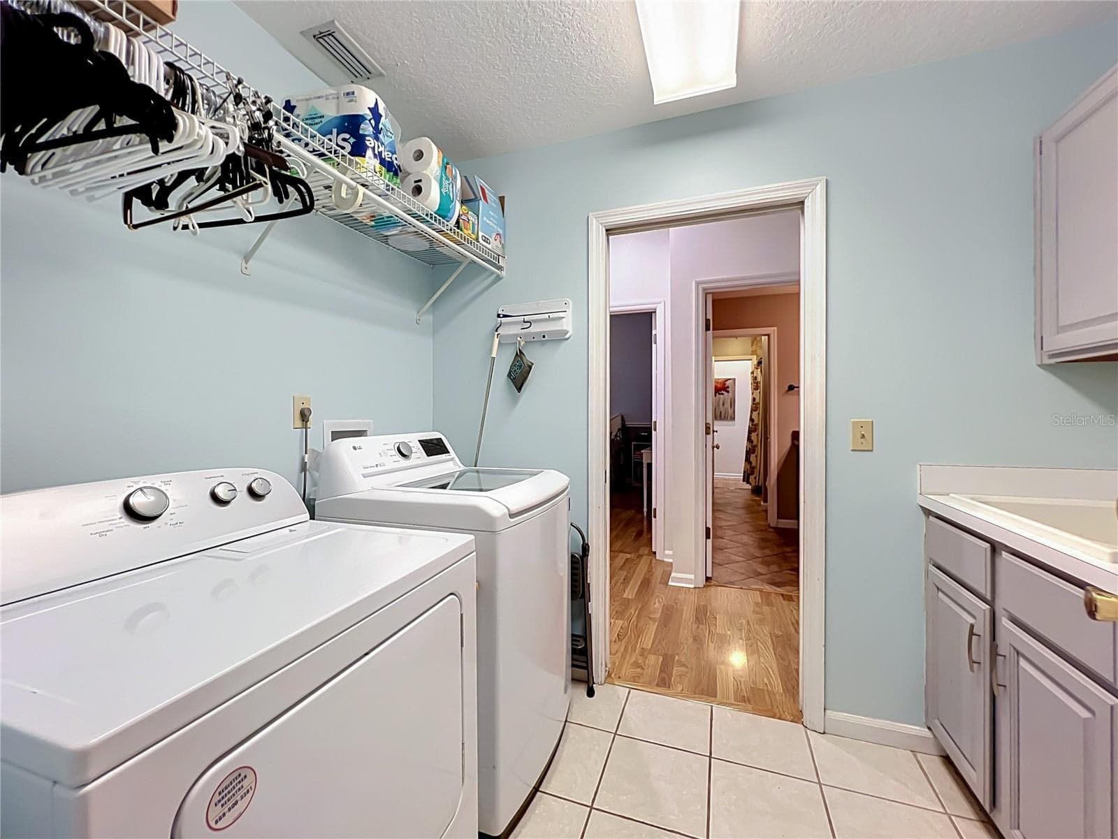 Single Family Residence at 324 REMINGTON DR, OVIEDO, photo 54 of 78