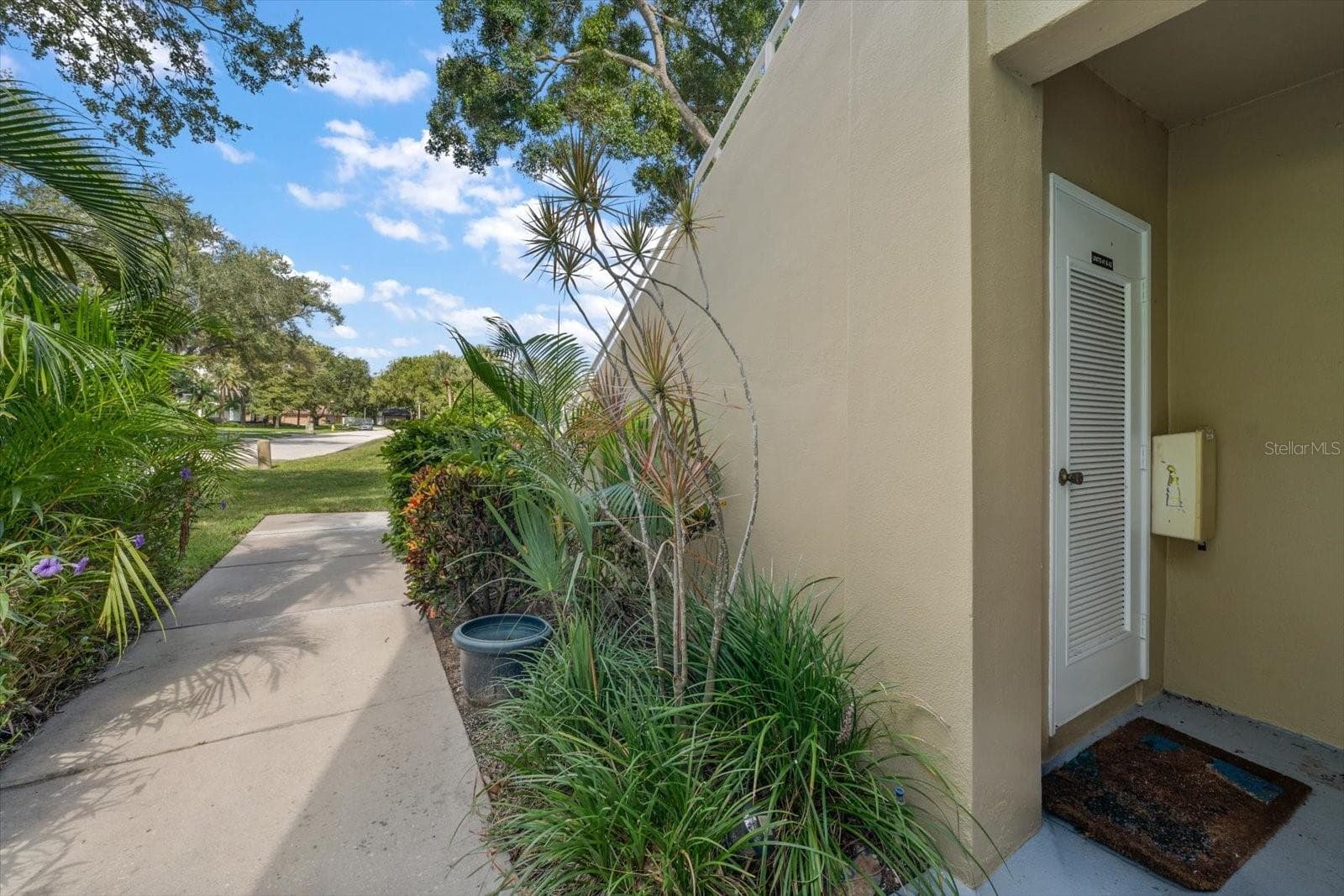 Condominium at 10811 INDIAN HILLS CT #42, SEMINOLE, photo 23 of 33