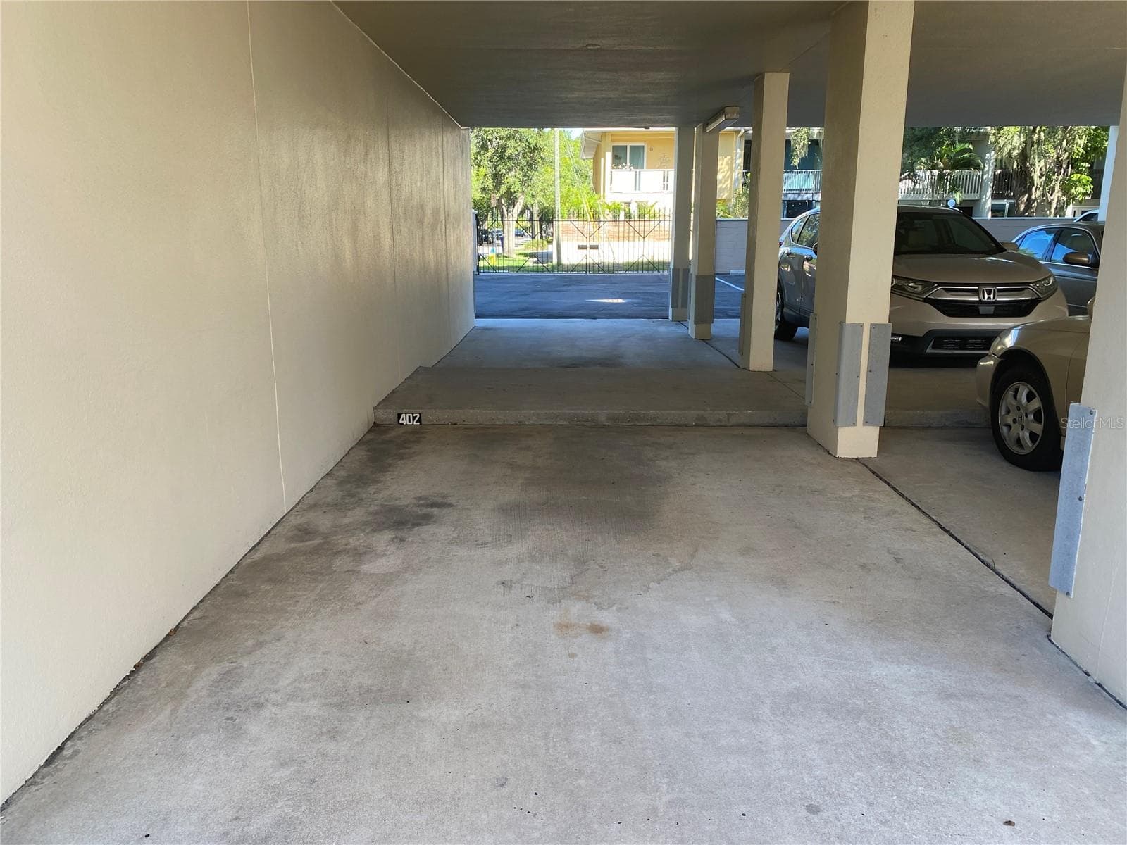 402 parking spot - 2403 S ARDSON PL #402B, TAMPA
