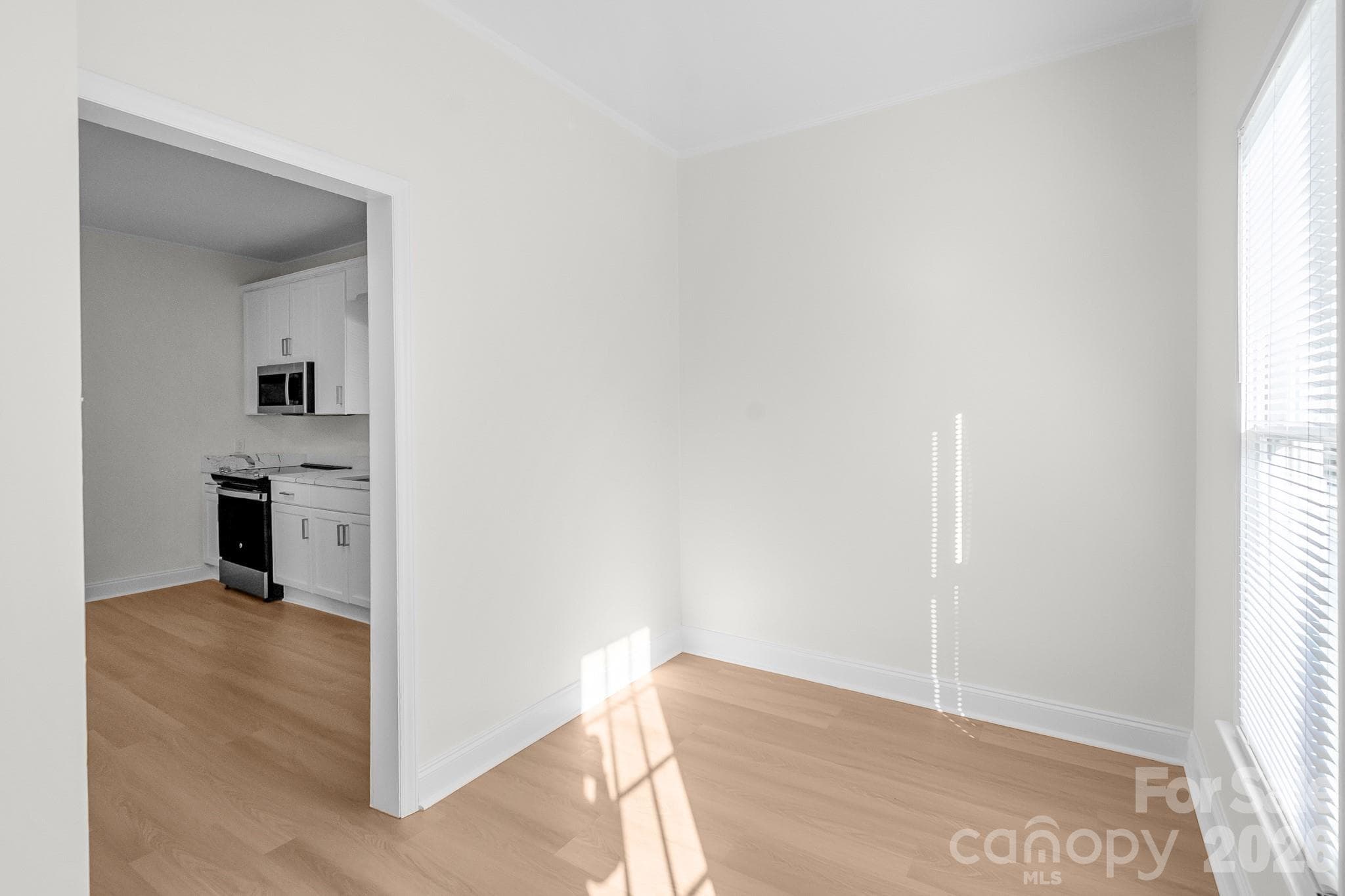Single Family Residence at 204 Pleasant Street, Belmont, photo 8 of 48