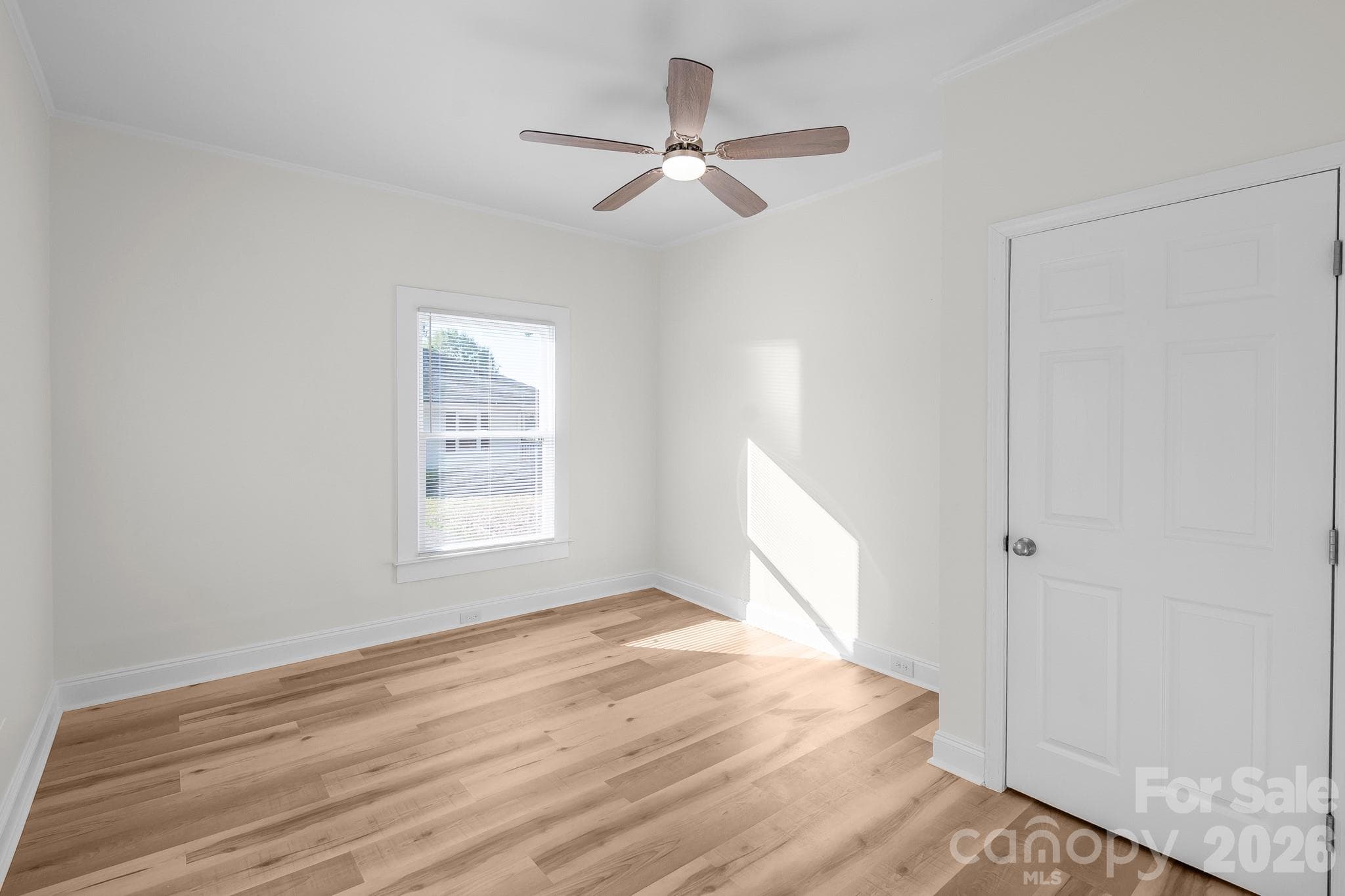 Single Family Residence at 204 Pleasant Street, Belmont, photo 12 of 48