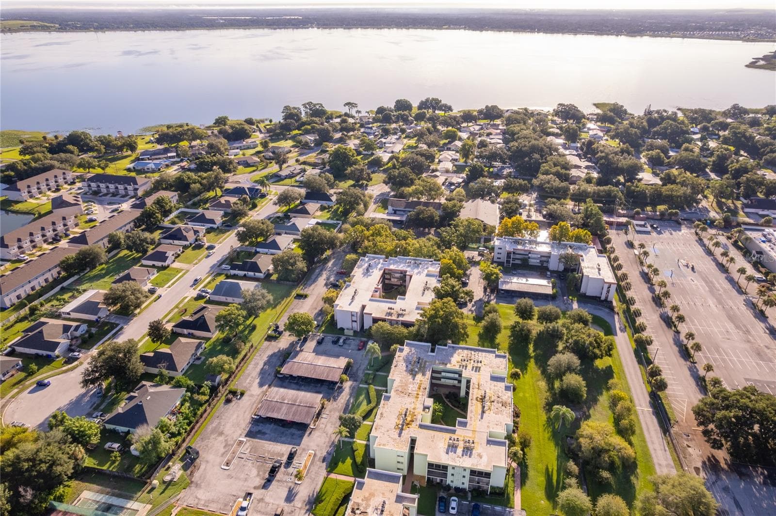 Aerial View of Community and Lake - 1130 N LAKE PARKER AVE #C126, LAKELAND