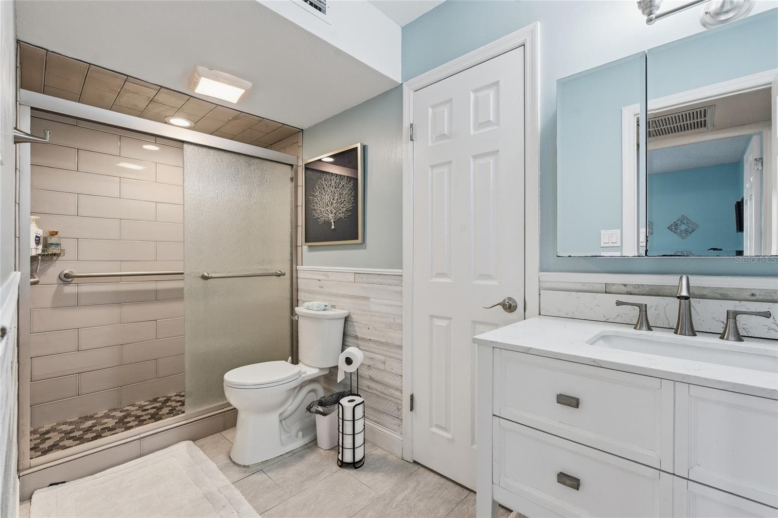 Villa at 2935 FEATHER DR #65-D, CLEARWATER, photo 17 of 41