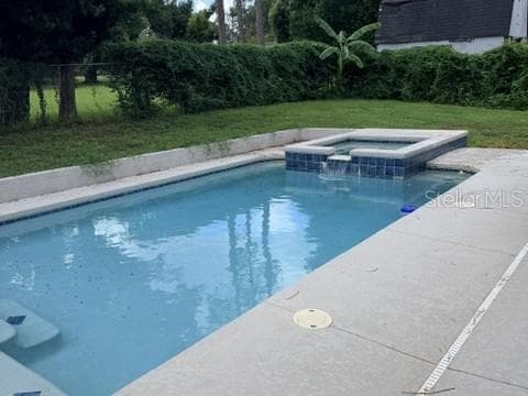 Single Family Residence at 1715 LAKE MIRIAM DR, LAKELAND, photo 41 of 47