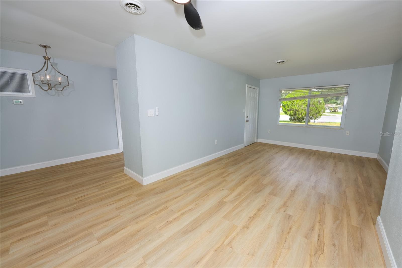 Single Family Residence at 10900 ABIGAIL ST, ORLANDO, photo 7 of 24