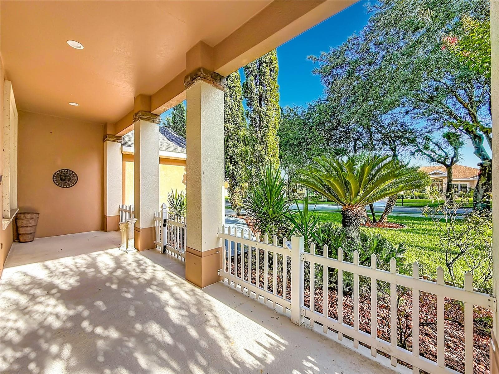 Single Family Residence at 9833 SPRING LAKE DR, CLERMONT, photo 12 of 98
