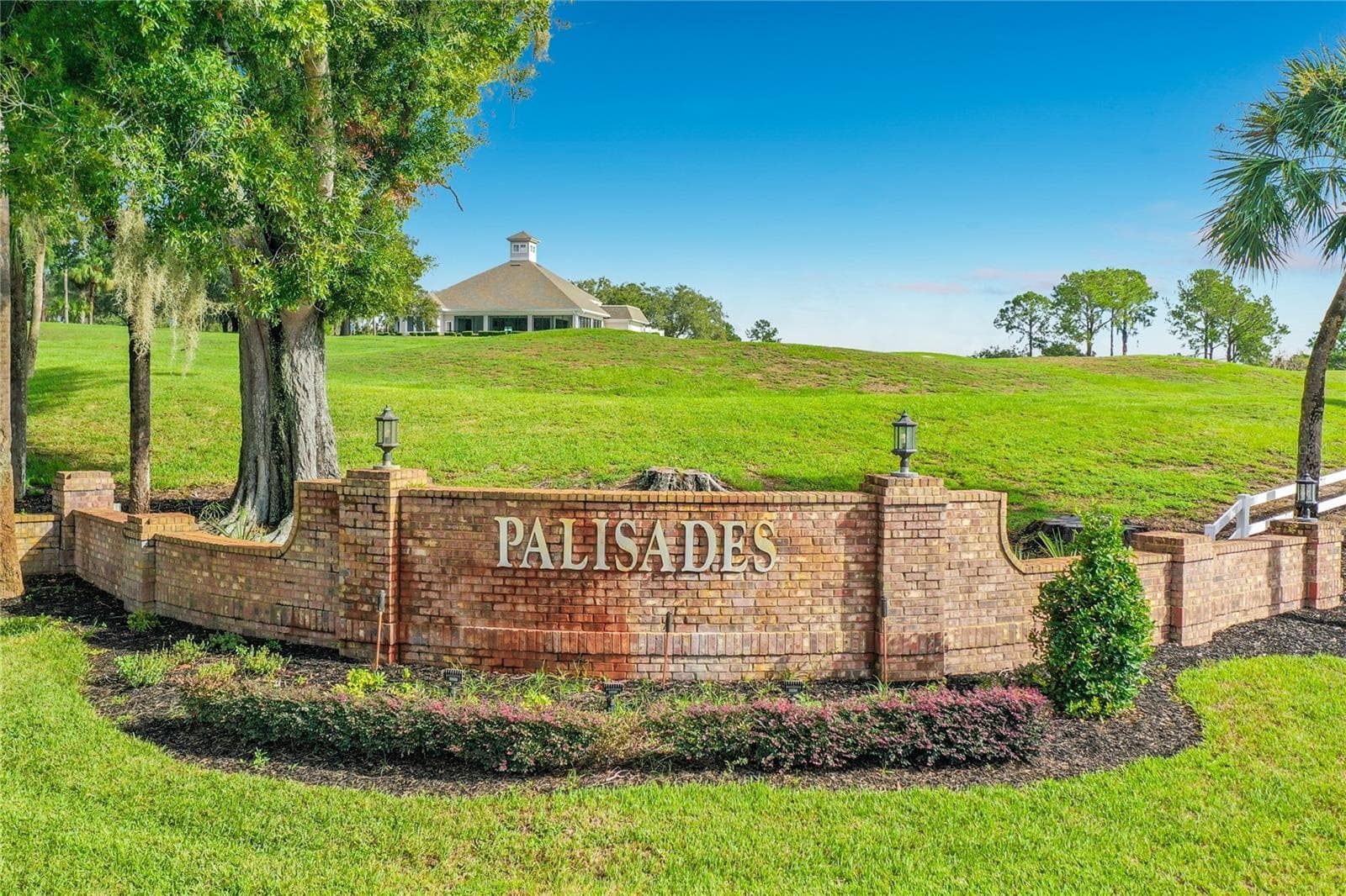Single Family Residence at 9833 SPRING LAKE DR, CLERMONT, photo 37 of 98