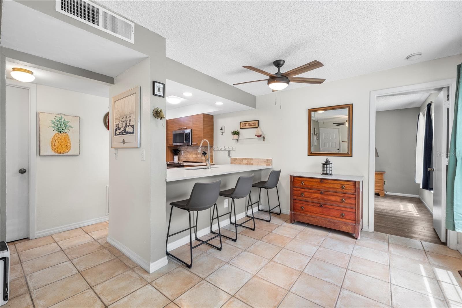 Condominium at 3016 BONAVENTURE CIR #104, PALM HARBOR, photo 8 of 39