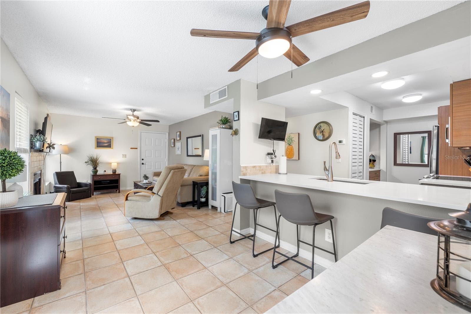 Condominium at 3016 BONAVENTURE CIR #104, PALM HARBOR, photo 13 of 39