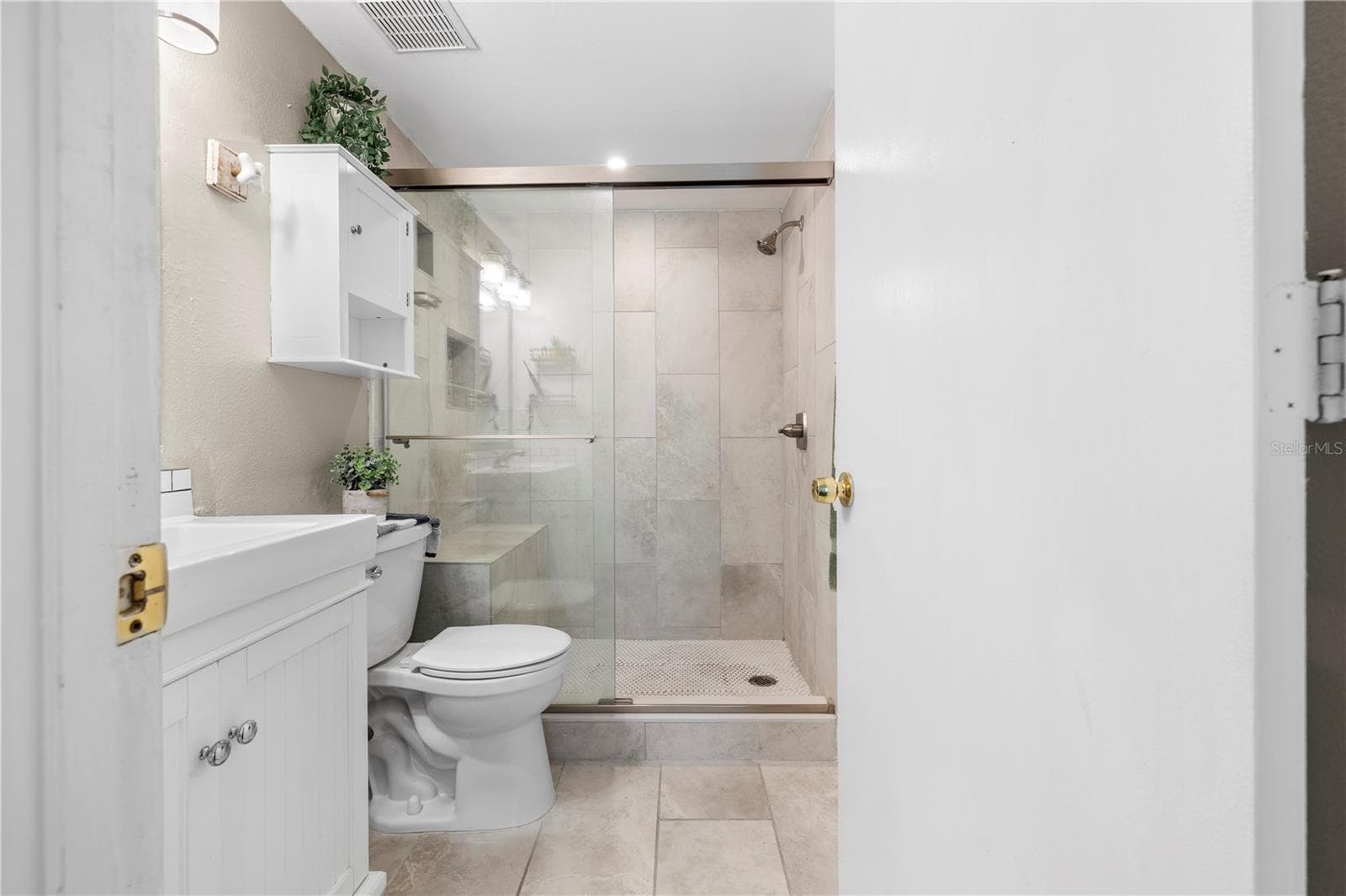 Condominium at 3016 BONAVENTURE CIR #104, PALM HARBOR, photo 22 of 39