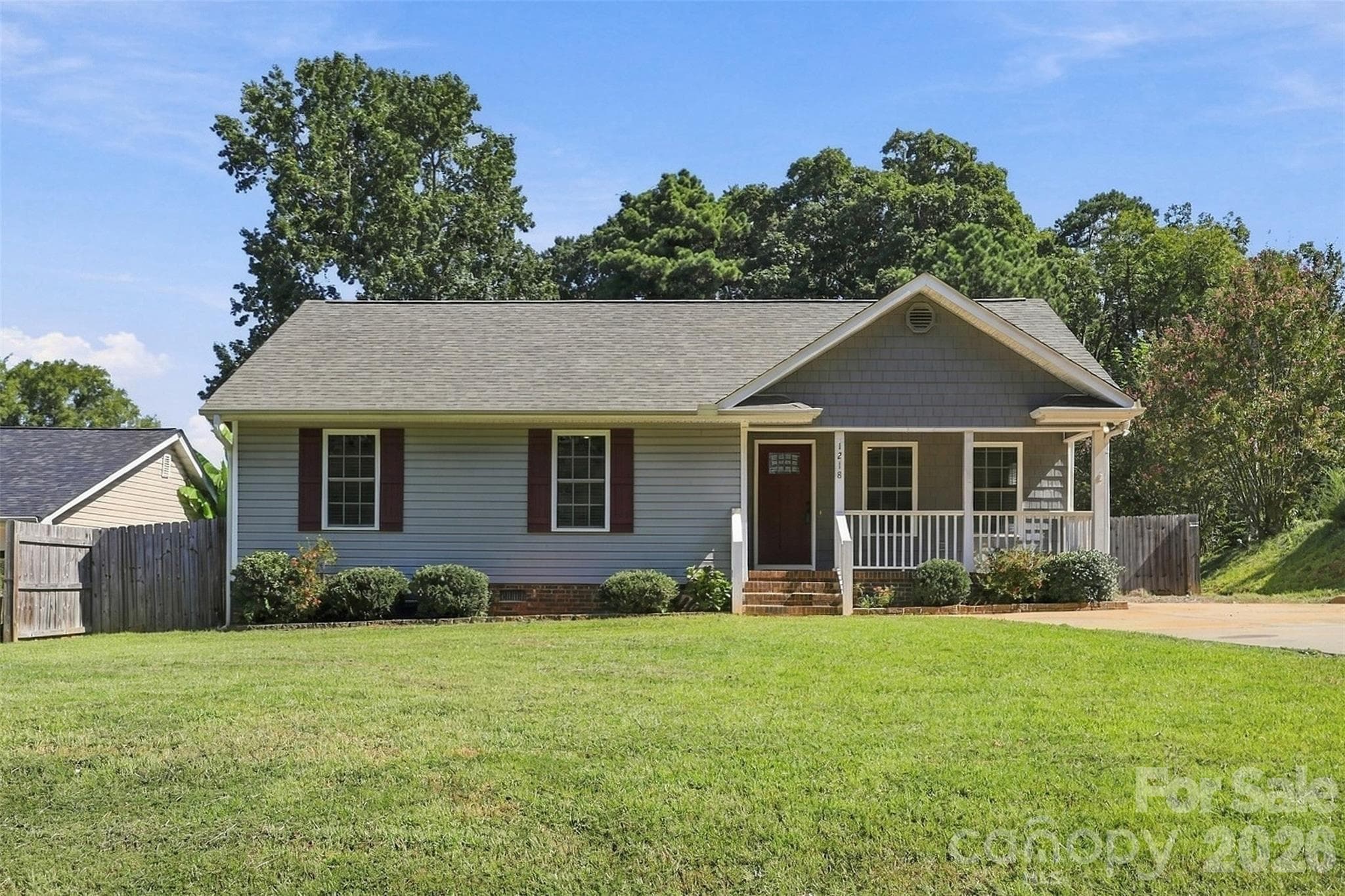 Single Family Residence at 1218 Calhoun Street, Rock Hill, photo 2 of 46