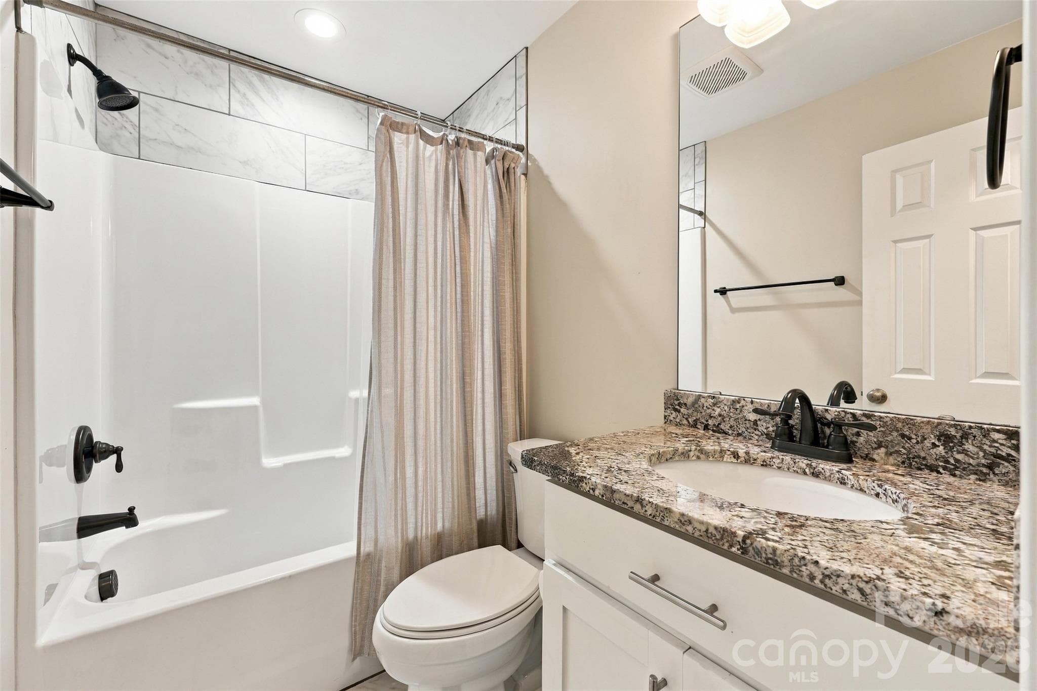 Full bath for guests - 1218 Calhoun Street, Rock Hill