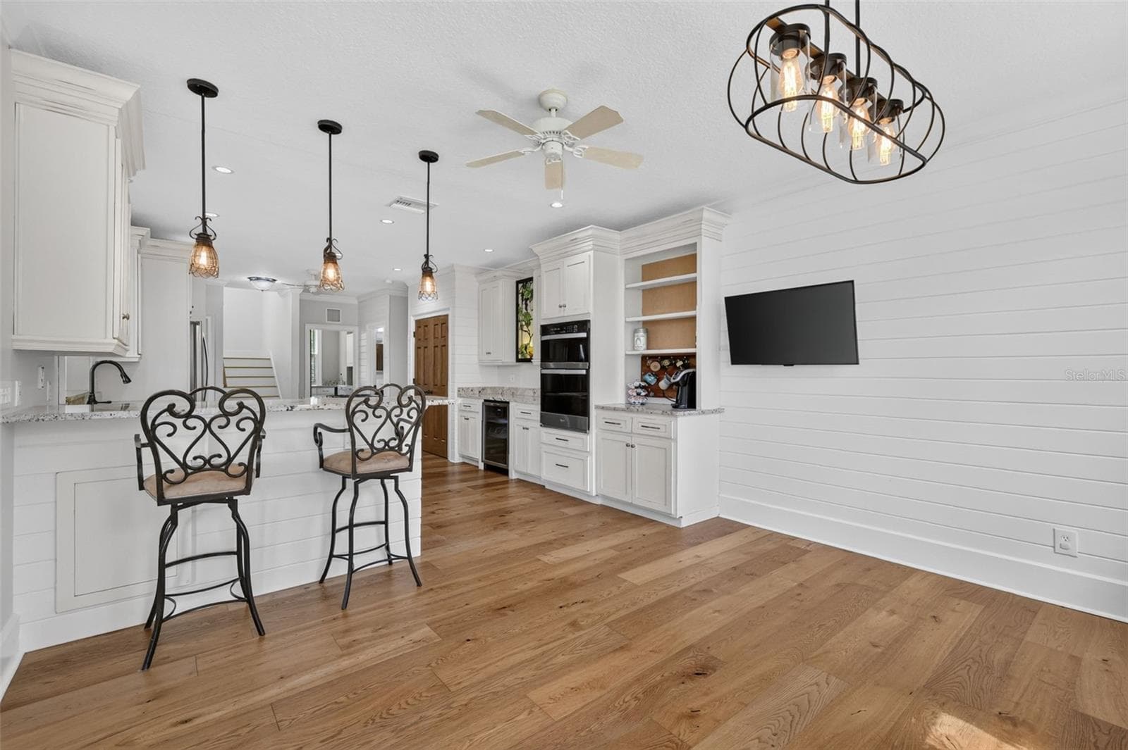 Single Family Residence at 580 W 10TH AVE, MOUNT DORA, photo 26 of 100