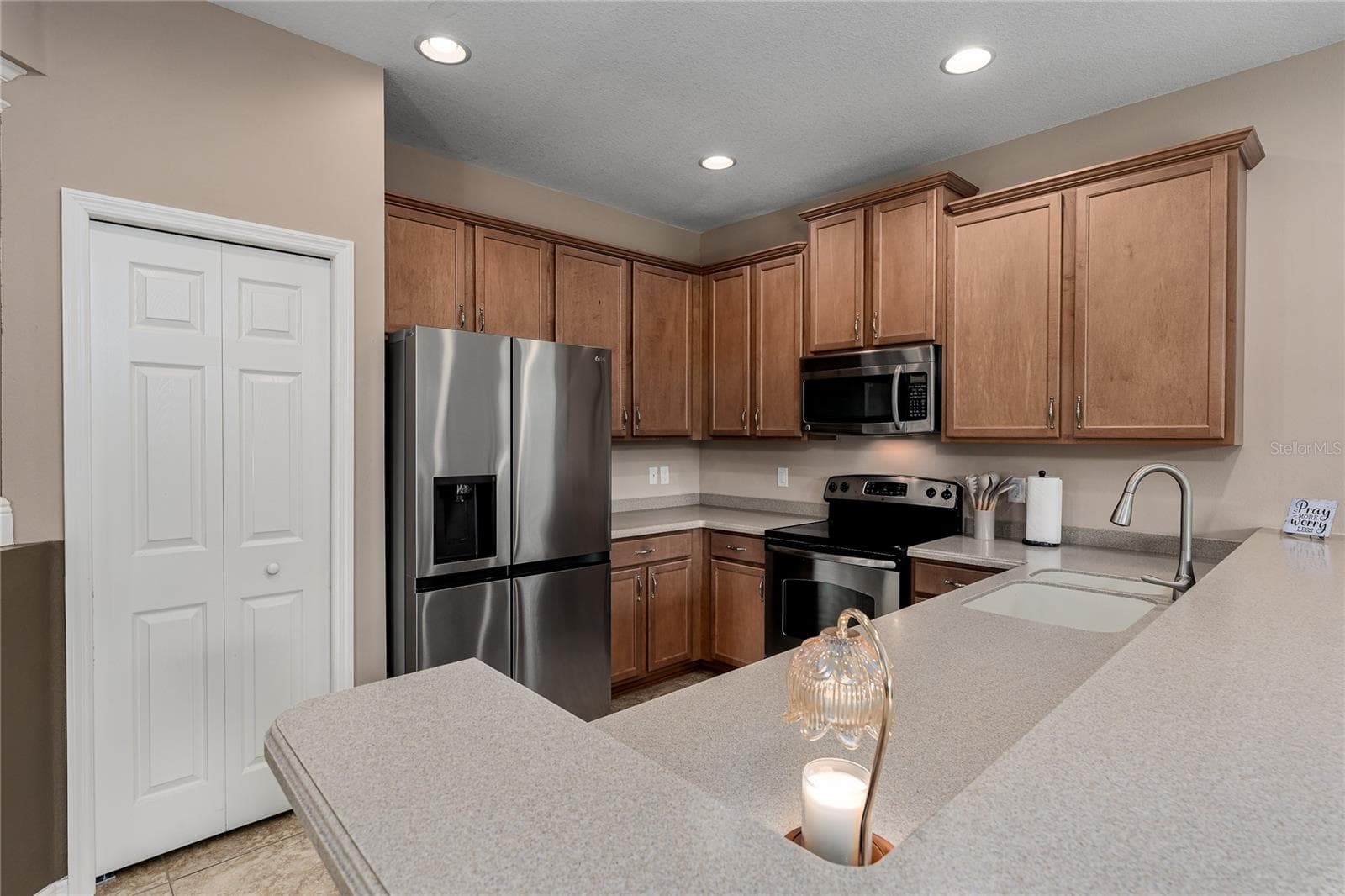 Kitchen - 5918 OAK MILL TER, PALMETTO