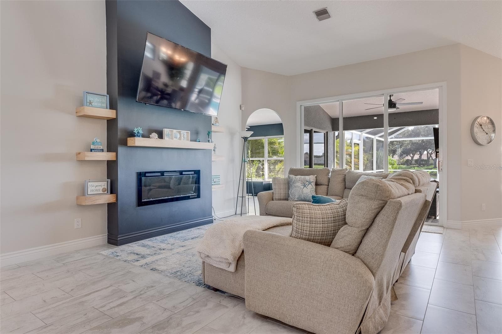 Single Family Residence at 2226 CHARLESTON PARK DR, NORTH PORT, photo 13 of 45
