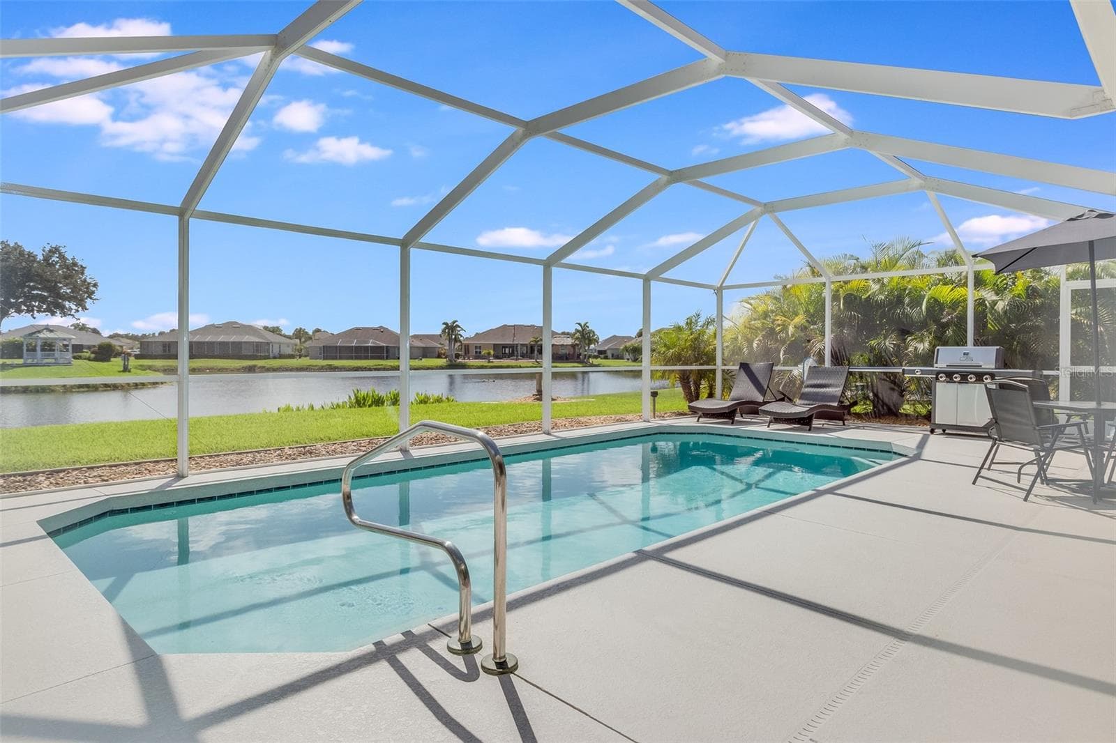 Single Family Residence at 2226 CHARLESTON PARK DR, NORTH PORT, photo 34 of 45