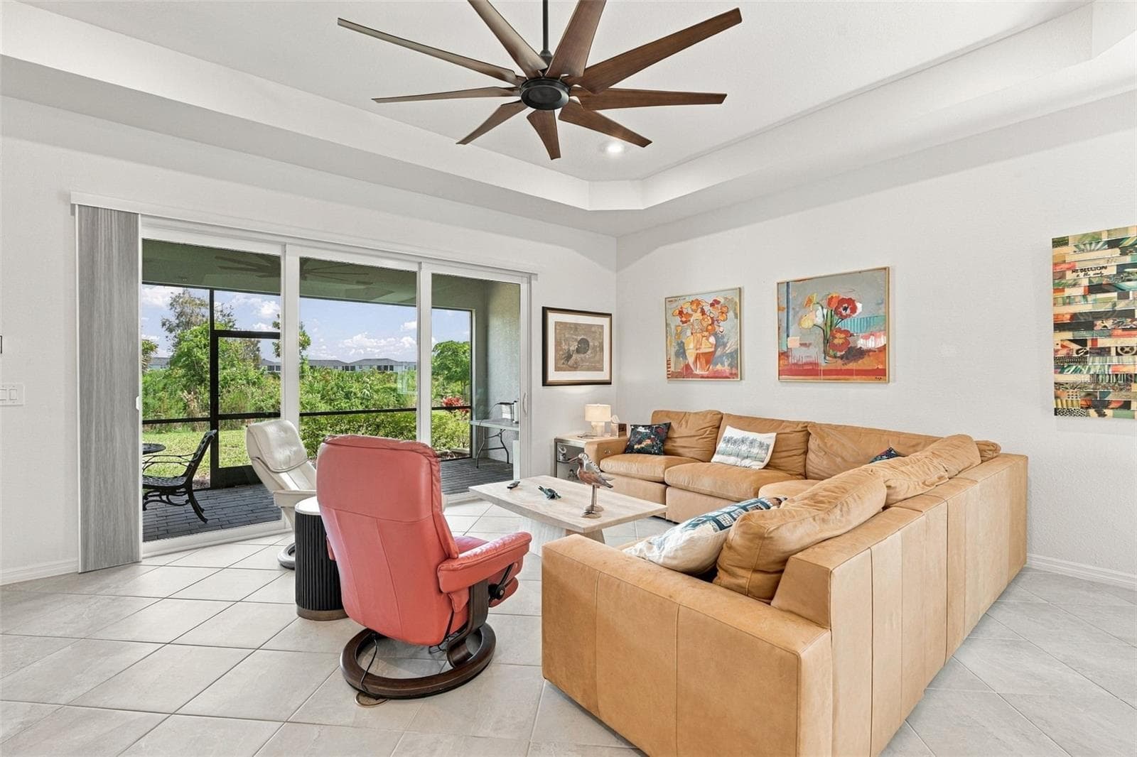Single Family Residence at 17622 SANTORINI CT, VENICE, photo 13 of 100