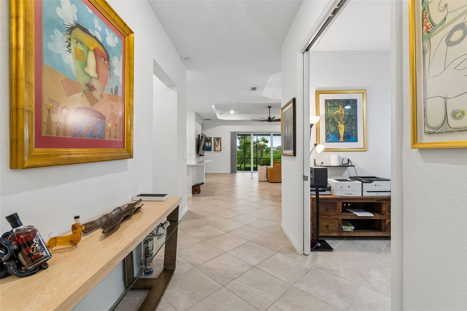 Single Family Residence at 17622 SANTORINI CT, VENICE, photo 17 of 100