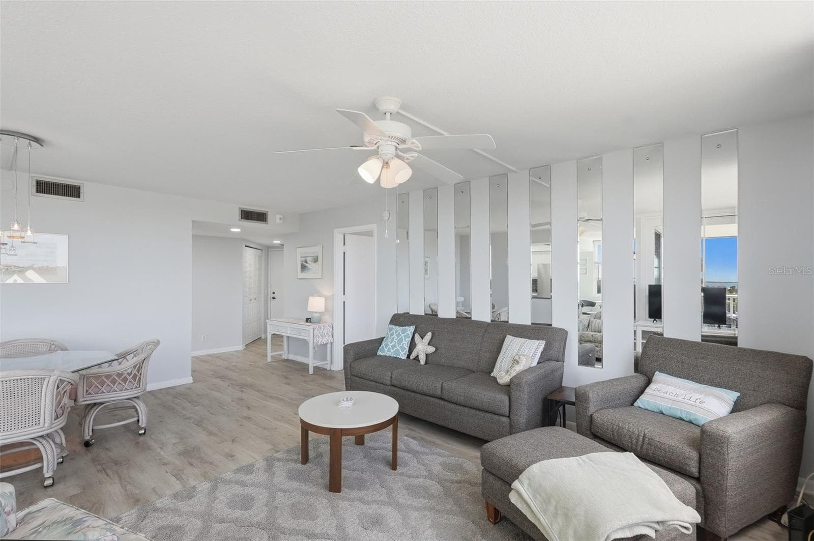 Condominium at 6357 BAHIA DEL MAR BLVD #406, ST PETERSBURG, photo 9 of 30