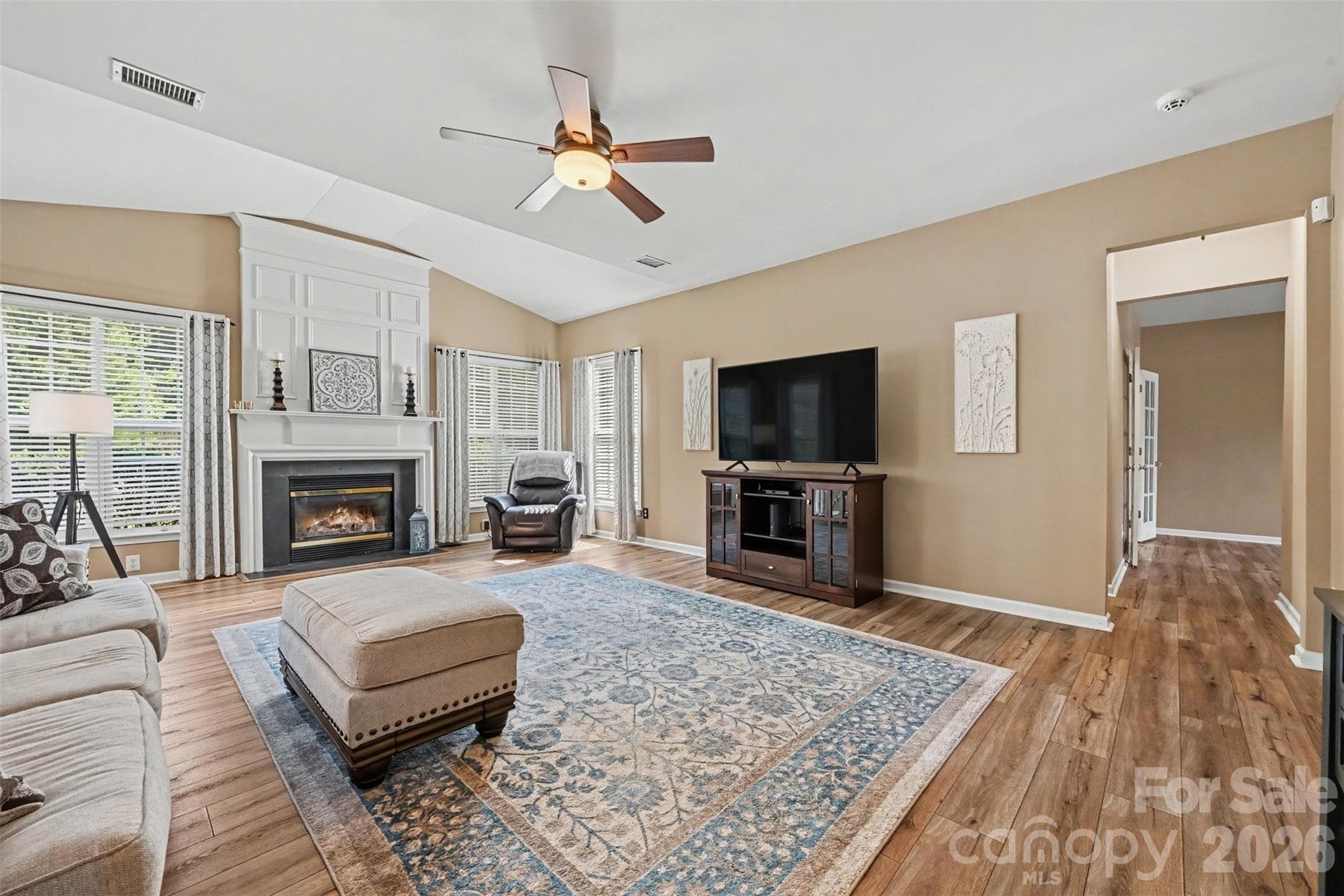 Single Family Residence at 9538 Linden Tree Lane, Charlotte, photo 13 of 44
