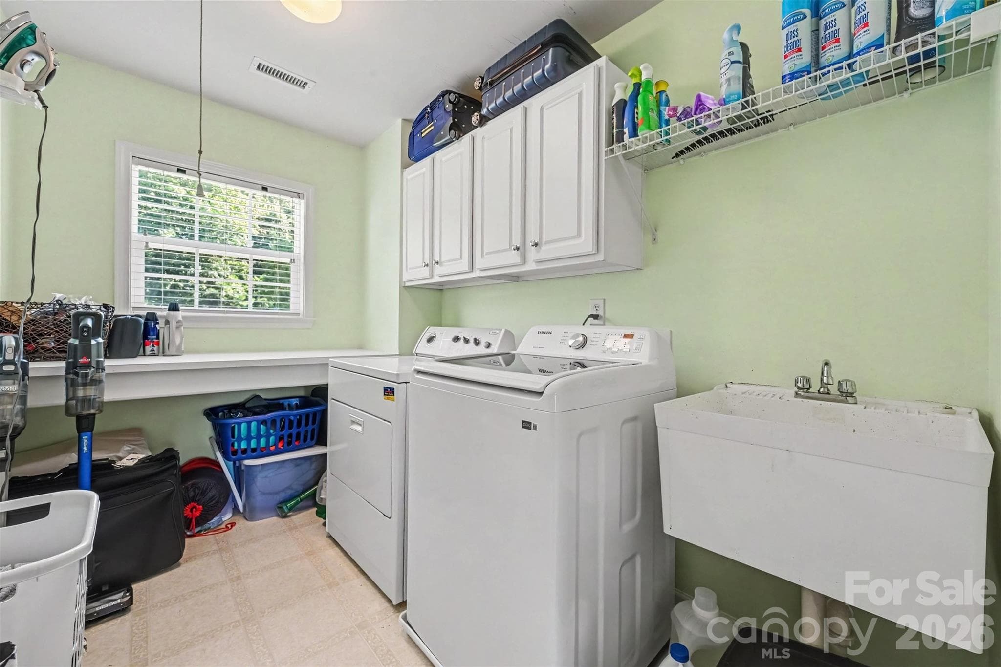 Single Family Residence at 9538 Linden Tree Lane, Charlotte, photo 35 of 44