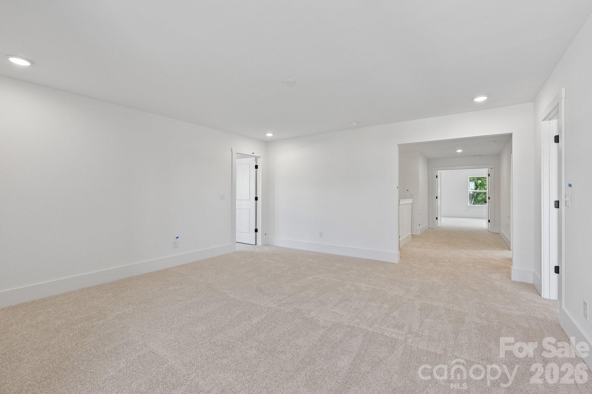 Single Family Residence at 139 Tangle River Drive, Statesville, photo 25 of 48
