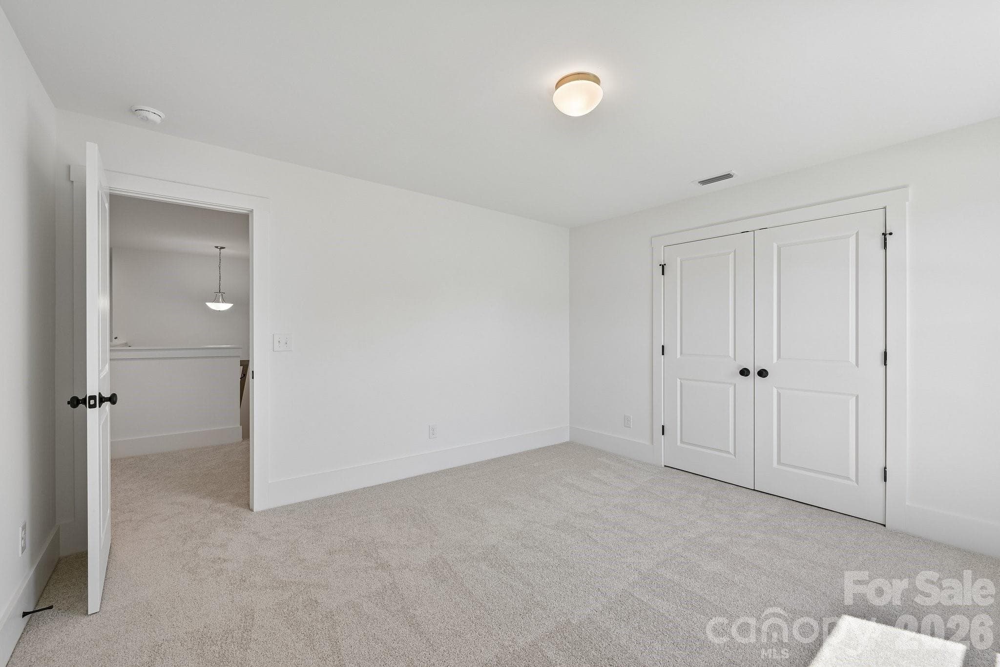 Single Family Residence at 139 Tangle River Drive, Statesville, photo 38 of 48