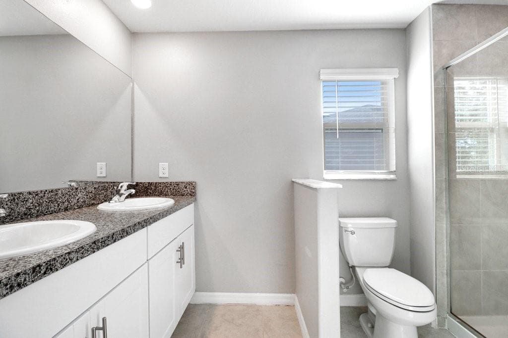 Dual Sinks and Shower in Primary - 9536 PEMBROOKE PINES DR, SUN CITY CENTER