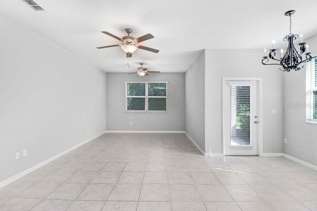 Great Room - 9536 PEMBROOKE PINES DR, SUN CITY CENTER