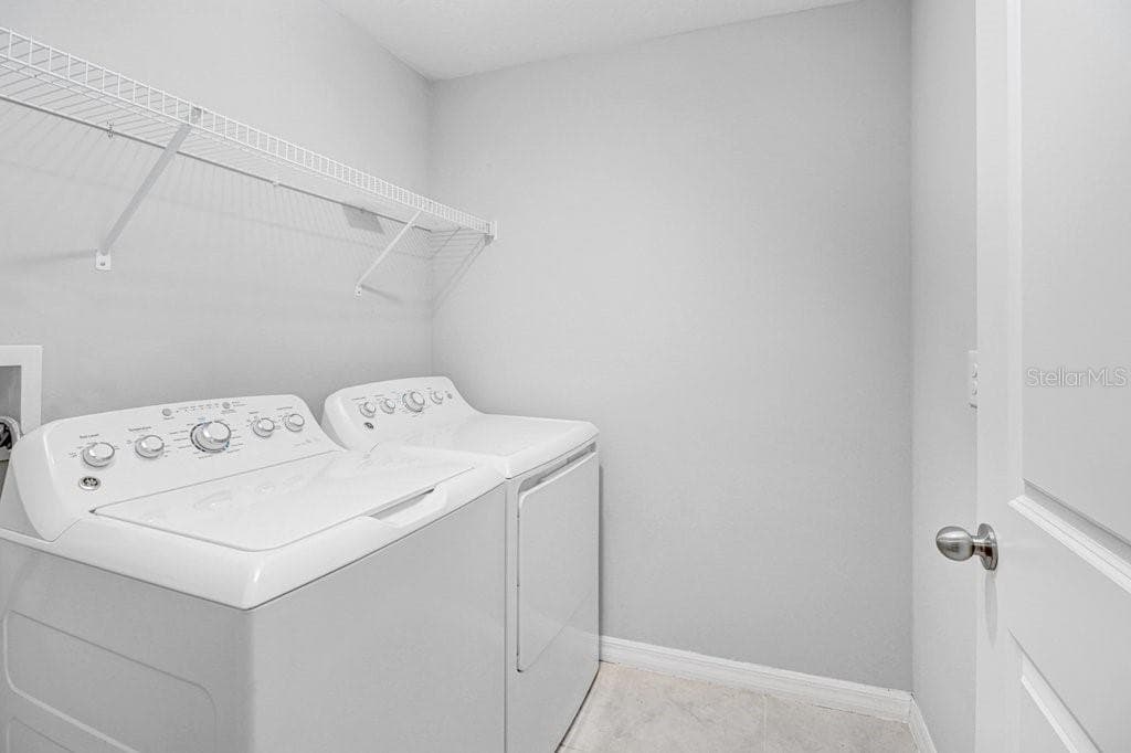 Laundry Room upstairs - 9536 PEMBROOKE PINES DR, SUN CITY CENTER
