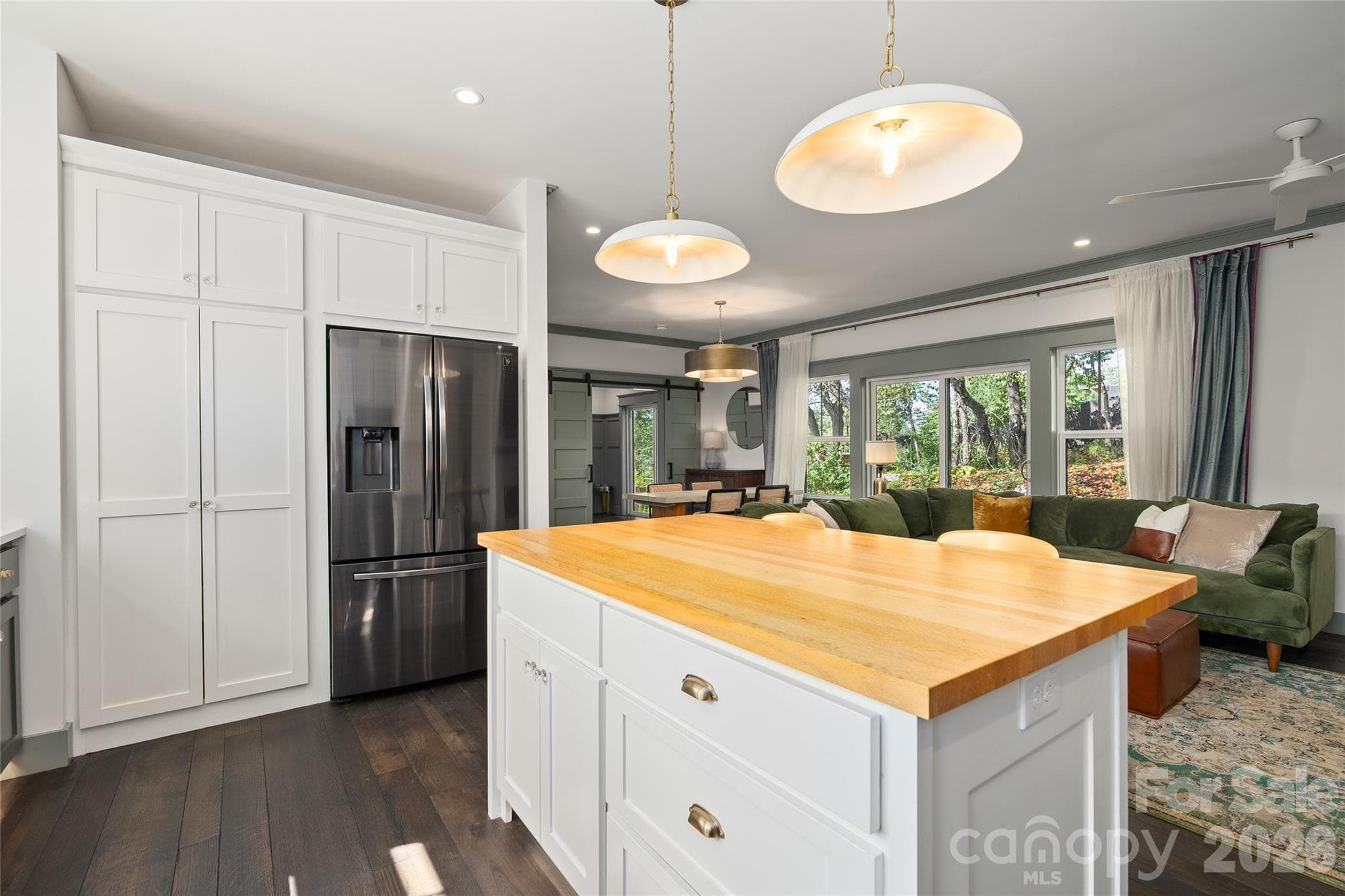 Single Family Residence at 55 Acona Lane, Asheville, photo 18 of 48