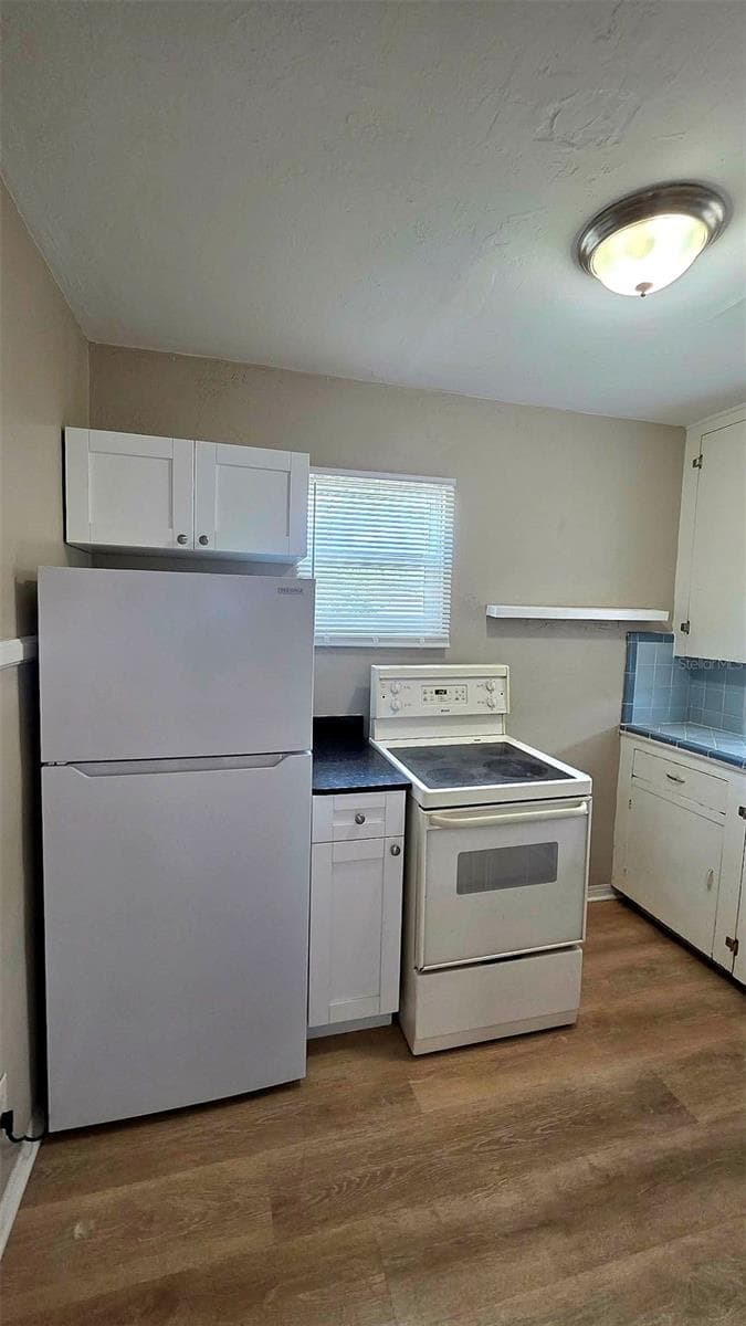 Single Family Residence at 4200 2ND AVE N, ST PETERSBURG, photo 17 of 17