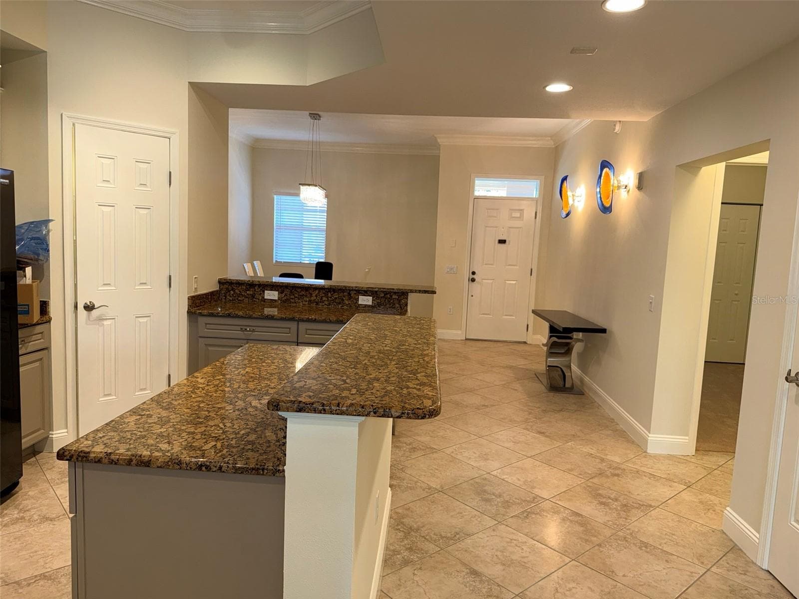 Condominium at 7702 LAKE VISTA CT #303, LAKEWOOD RANCH, photo 14 of 49