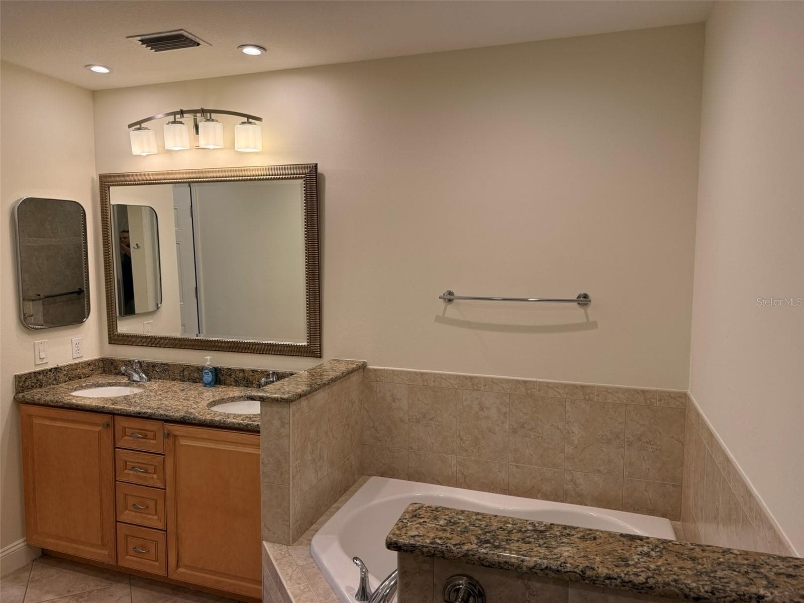 Master Bath - 7702 LAKE VISTA CT #303, LAKEWOOD RANCH