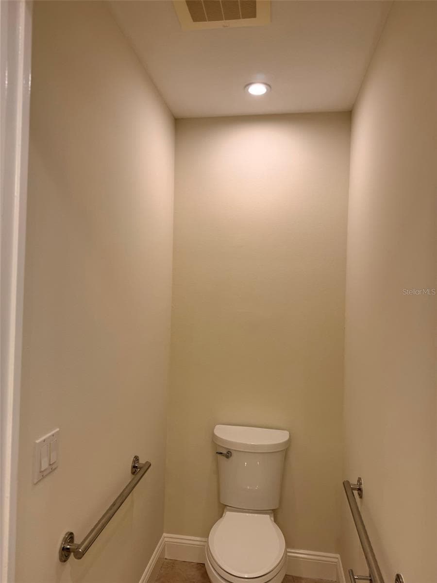 Master Bath - 7702 LAKE VISTA CT #303, LAKEWOOD RANCH