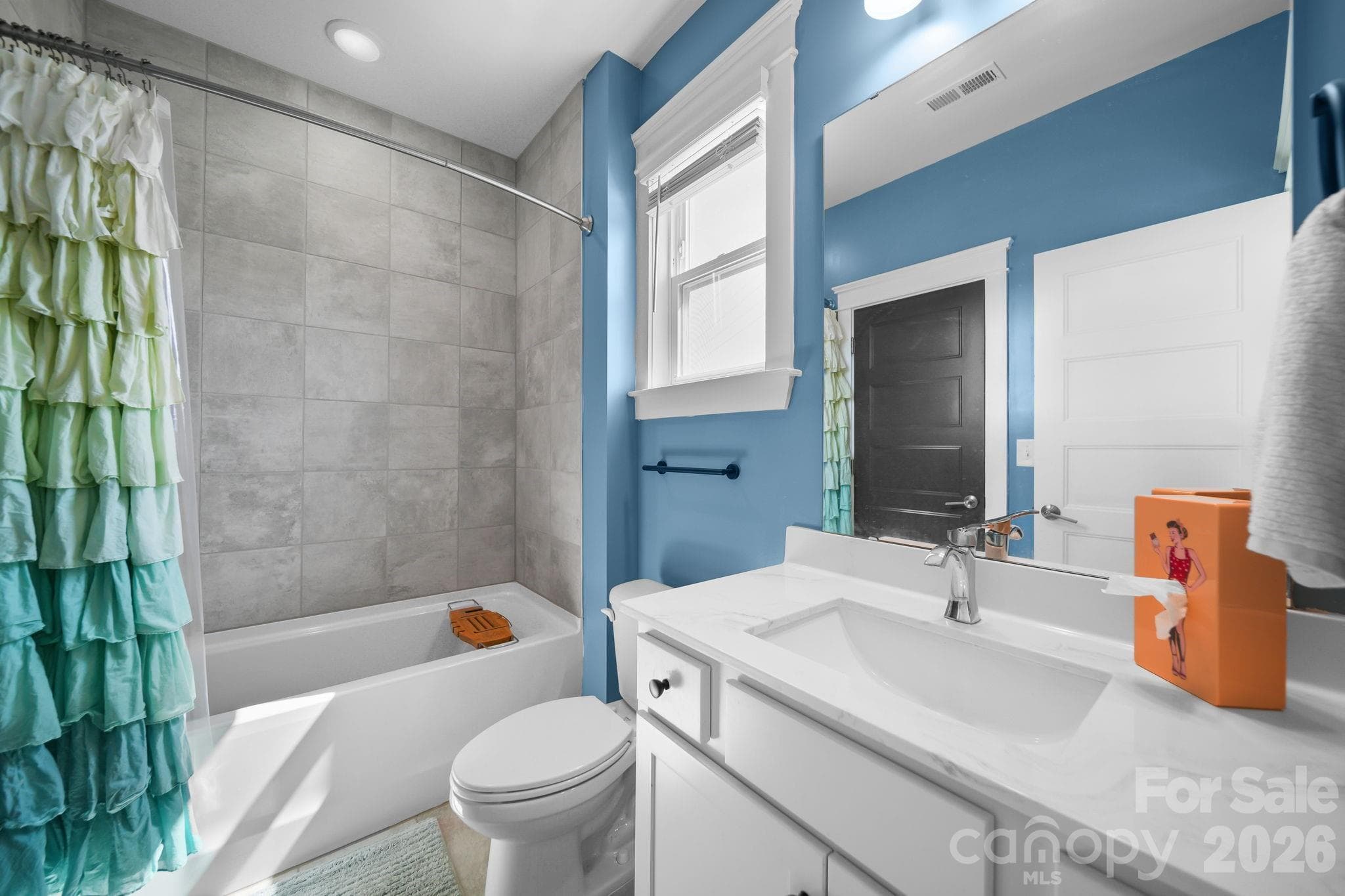 Single Family Residence at 2843 Shumard Drive, Gastonia, photo 21 of 48