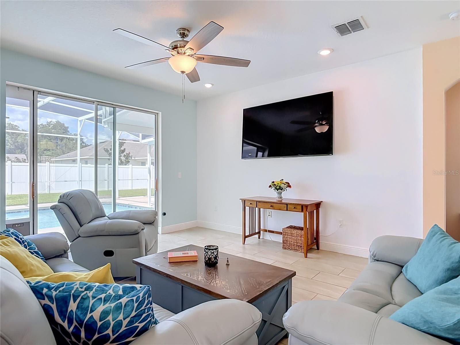 Living Room - 1611 LADY FERN TRL, DELAND