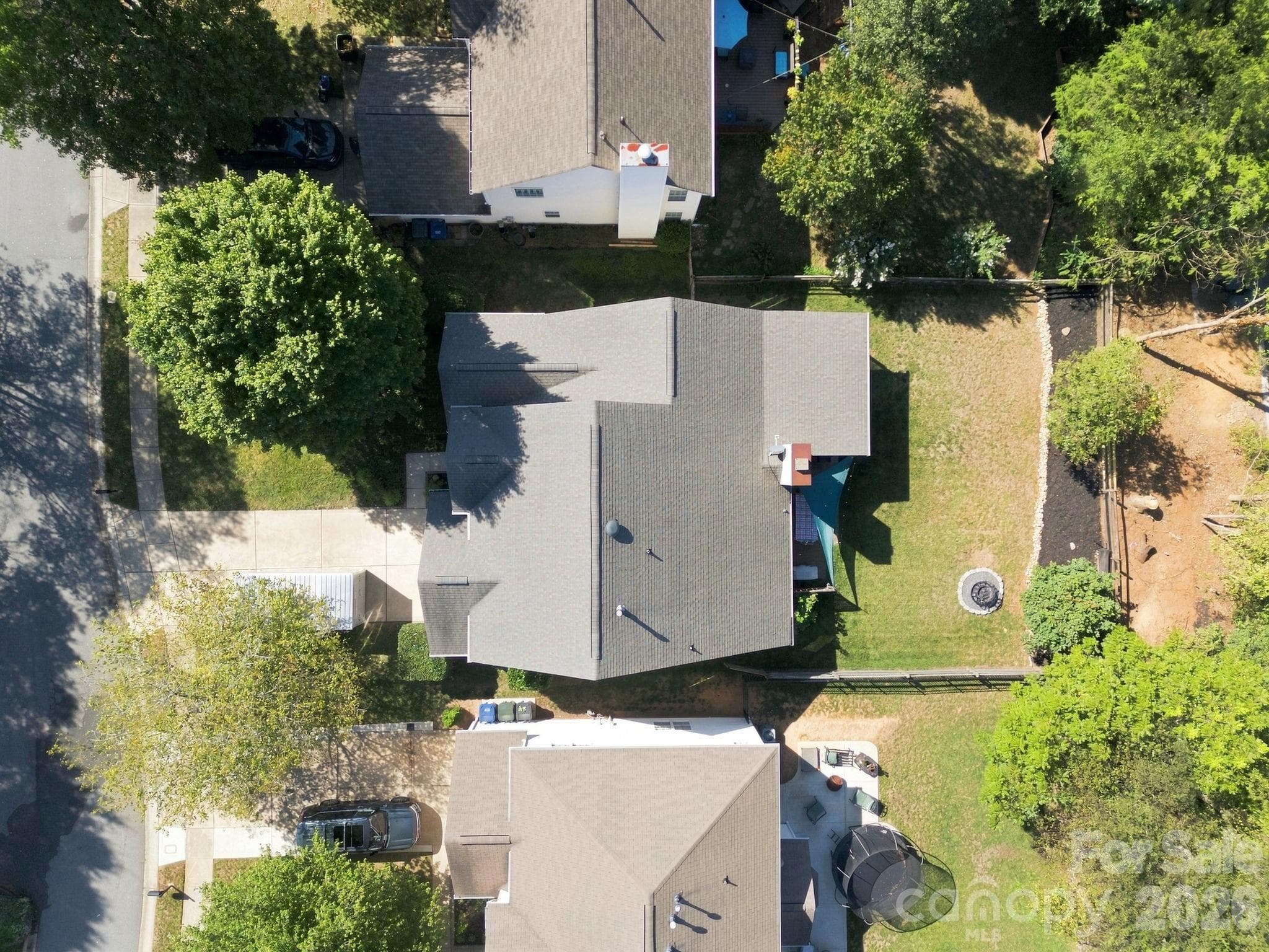 Single Family Residence at 16215 Hollingbourne Road, Huntersville, photo 3 of 40