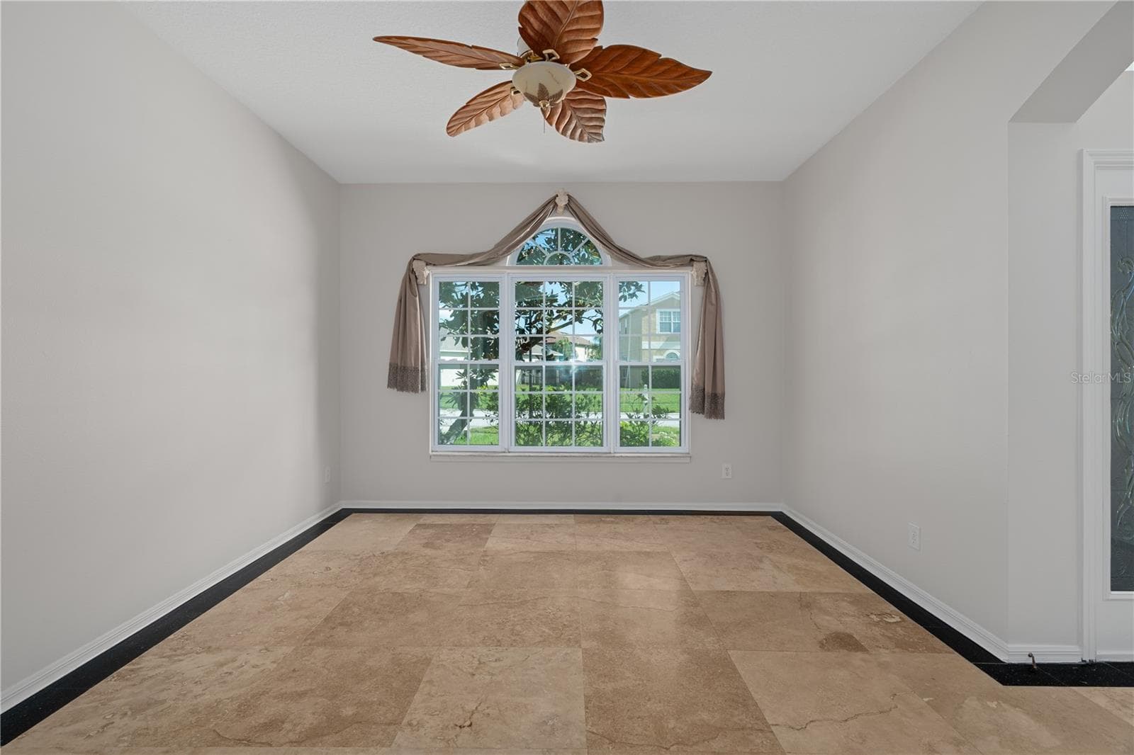 Single Family Residence at 4522 MAPLETREE LOOP, WESLEY CHAPEL, photo 15 of 82