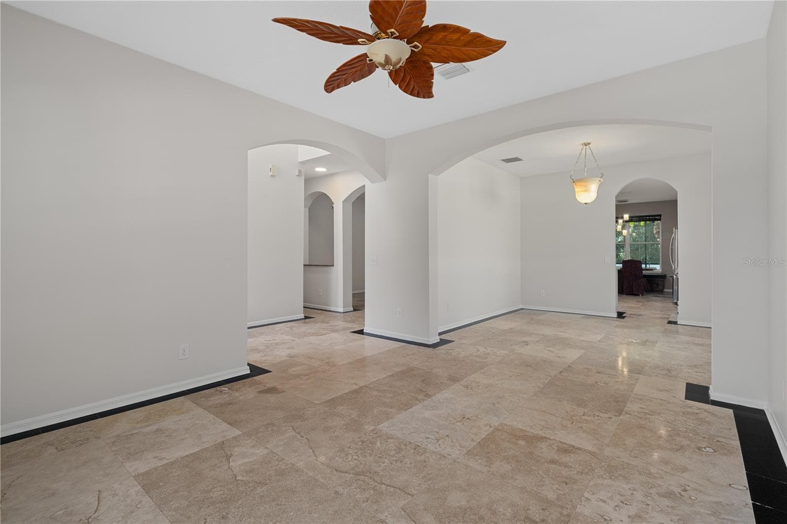 Single Family Residence at 4522 MAPLETREE LOOP, WESLEY CHAPEL, photo 16 of 82