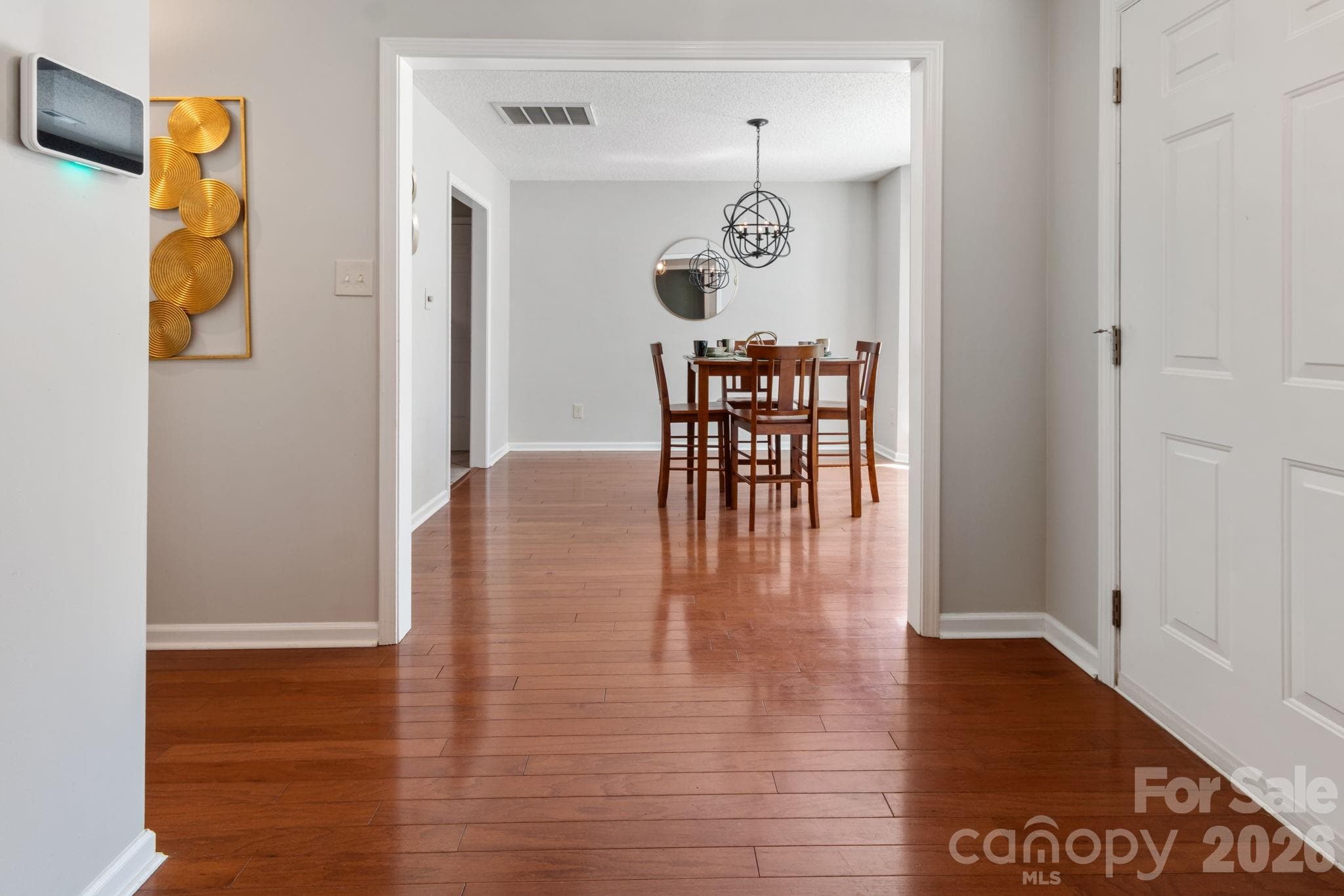Single Family Residence at 13910 Hatton Cross Drive, Charlotte, photo 5 of 33