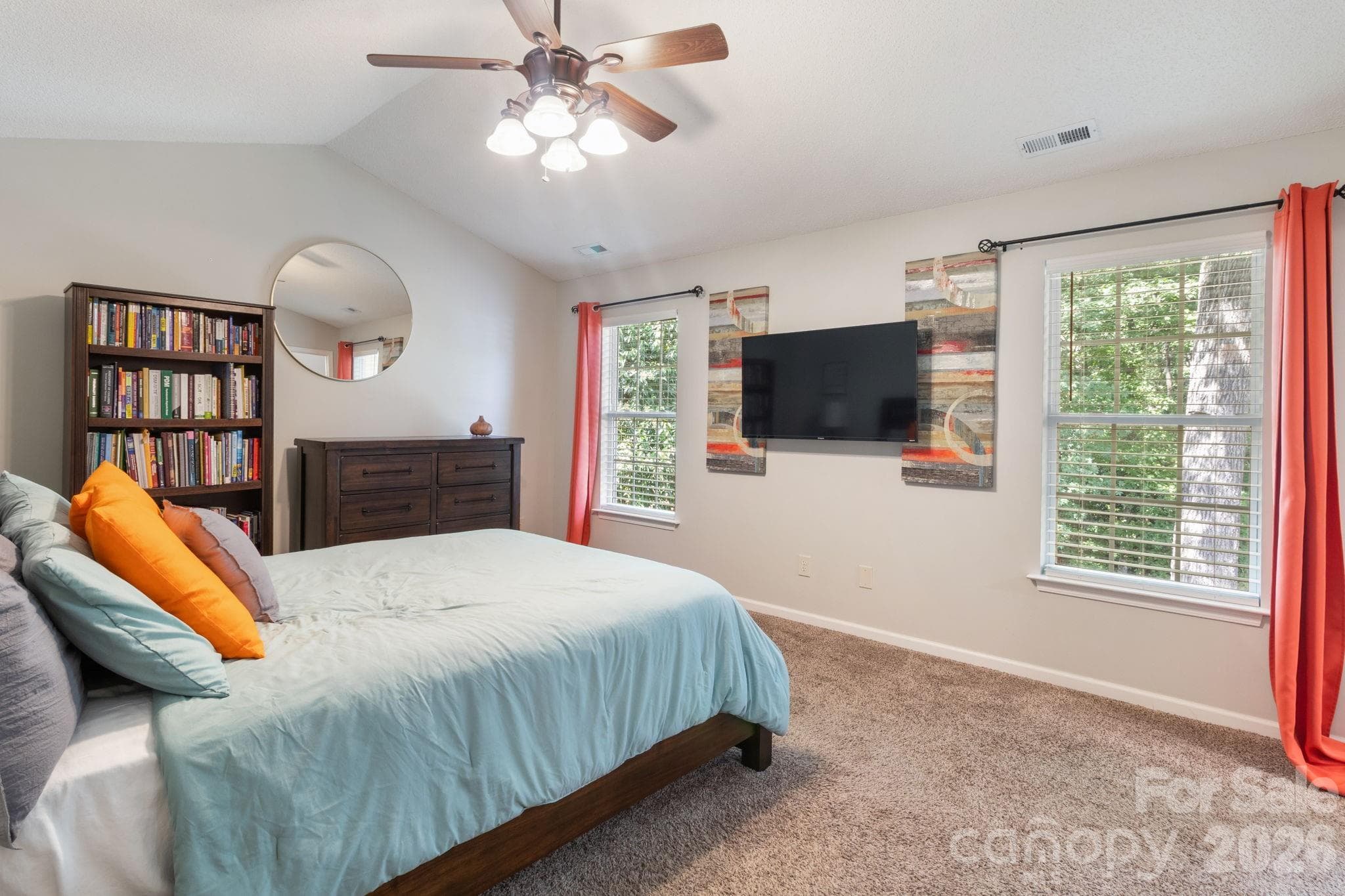 Single Family Residence at 13910 Hatton Cross Drive, Charlotte, photo 19 of 33