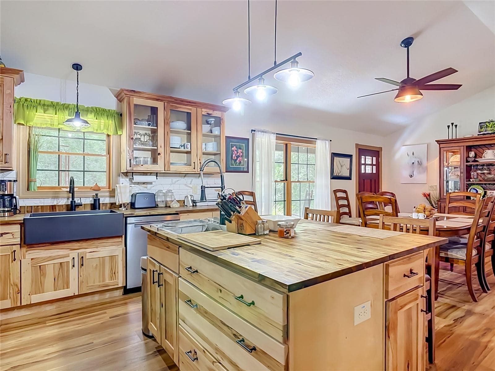 Single Family Residence at 80 COMMUNITY DR, DEBARY, photo 12 of 82