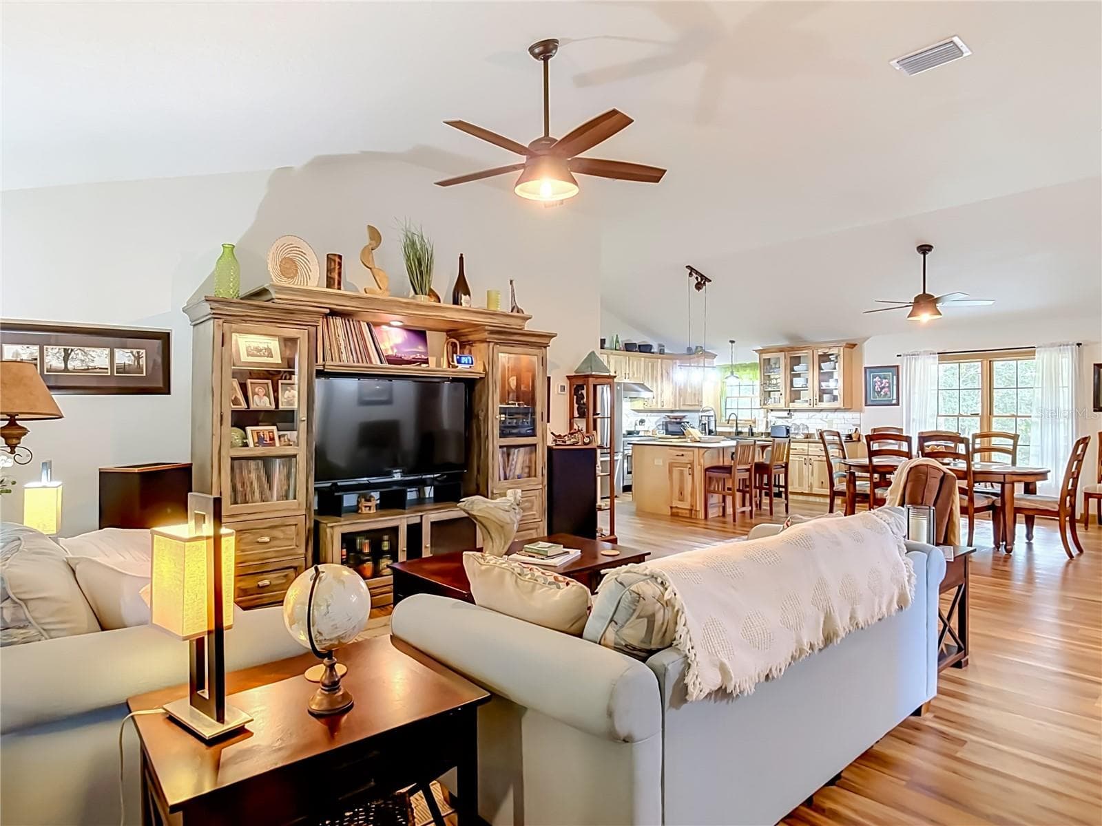Single Family Residence at 80 COMMUNITY DR, DEBARY, photo 18 of 82